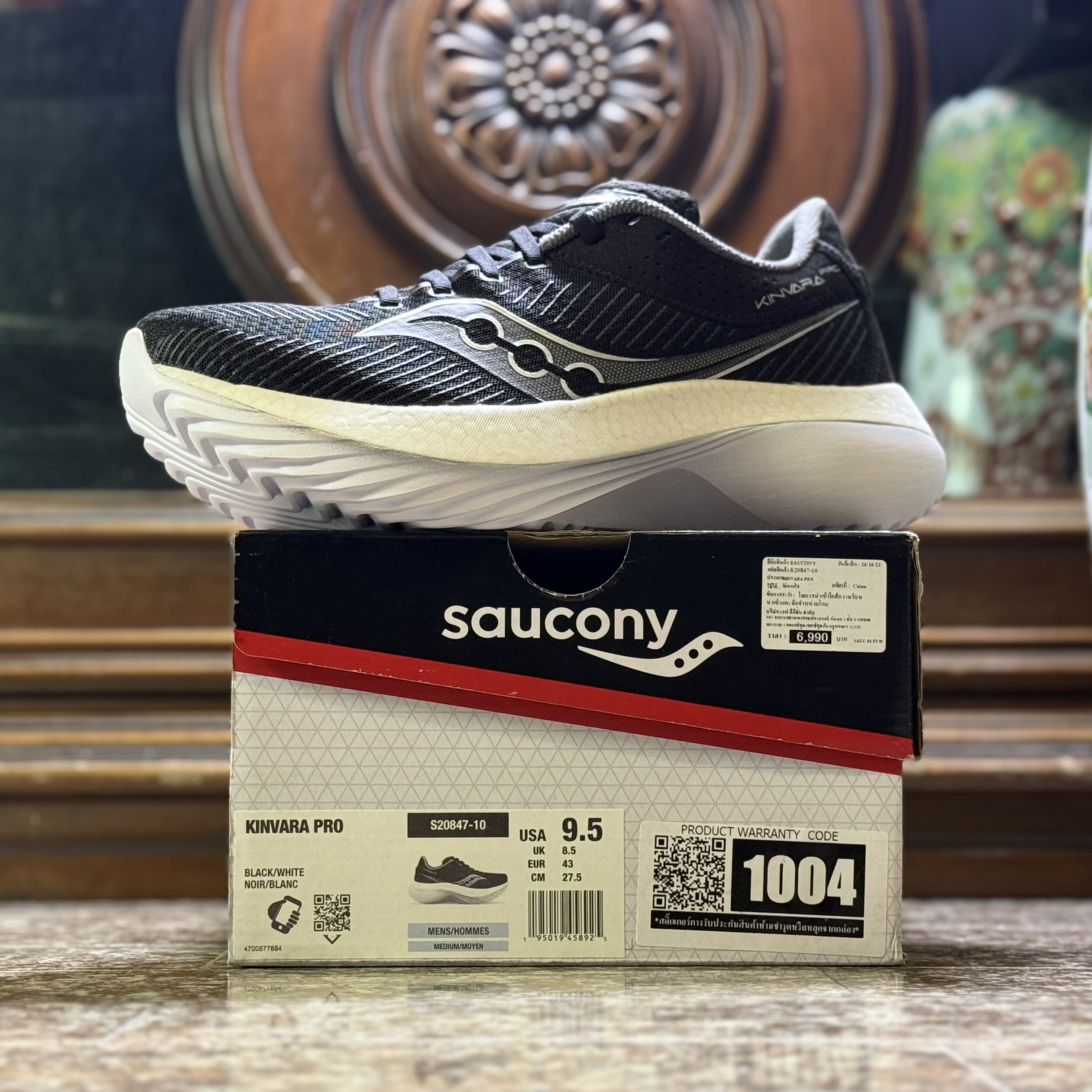 รองเท้าวิ่ง Saucony Kinvara PRO ‘BLACK’ (M9.5/10.5/11US)