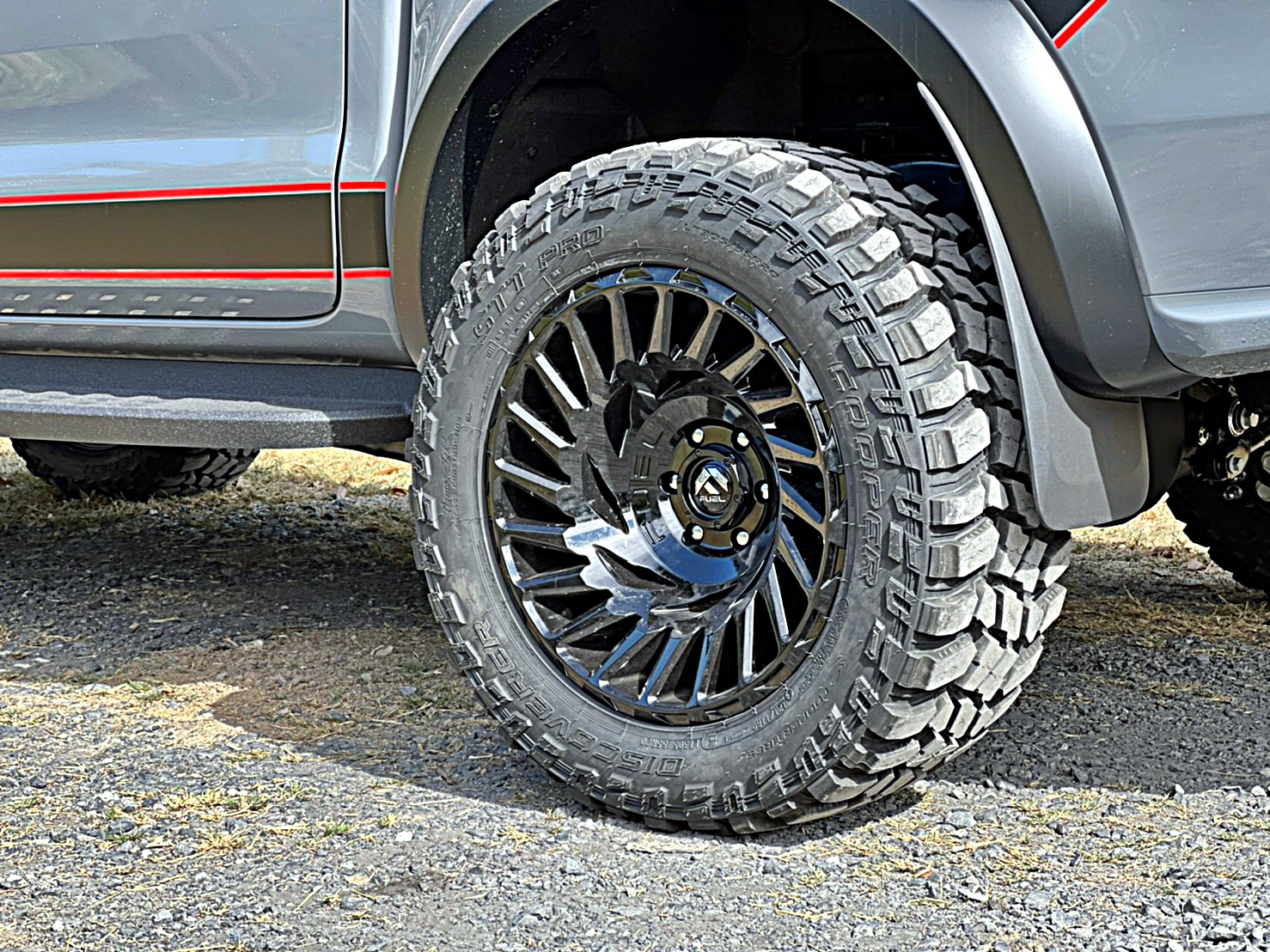 FORD RAPTOR ล้อ FUEL CYCLONE