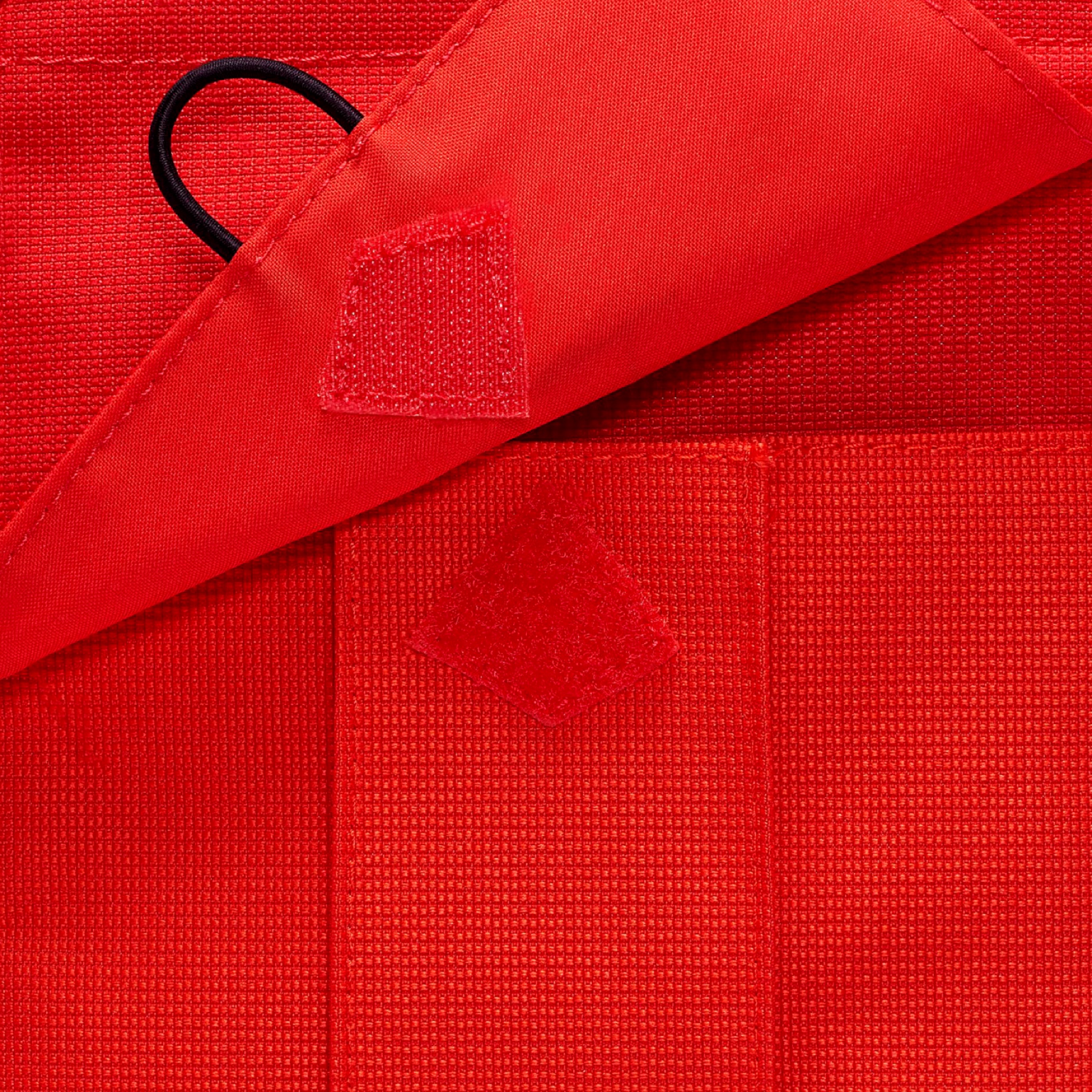 กระเป๋า Nike Kyrie Irving Crossbody Bag ‘Chili’s Red’