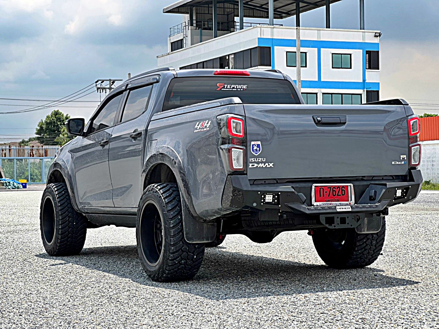 D_MAX_ทะเบียนนครปฐม ทำทรงเมกาที่ STEP9