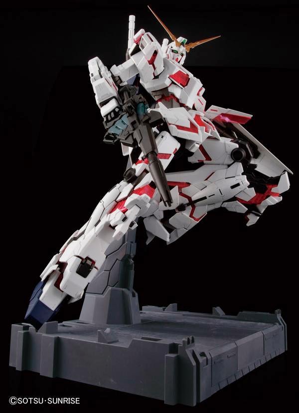 RX-0 Unicorn Gundam (PG)