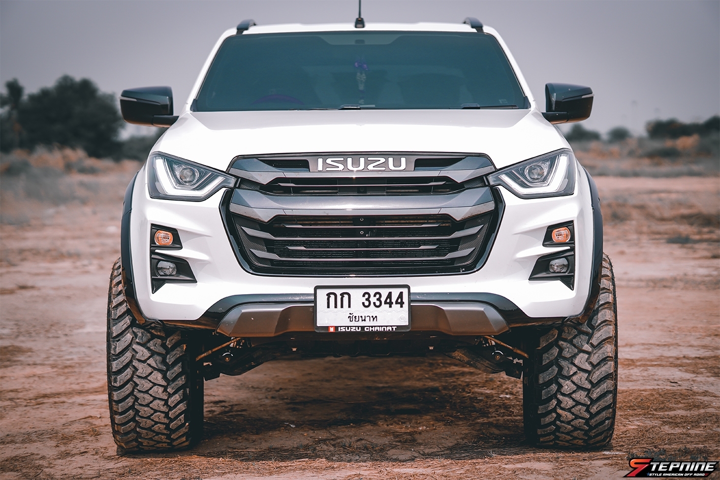 D-MAX ทรงเมกา โคตรหล่อ ที่ STEP9