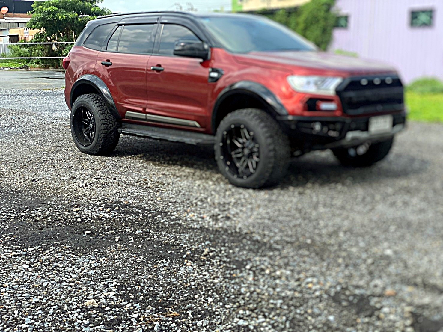 FORD EVEREST จัดทรงเมกาที่ STEP9