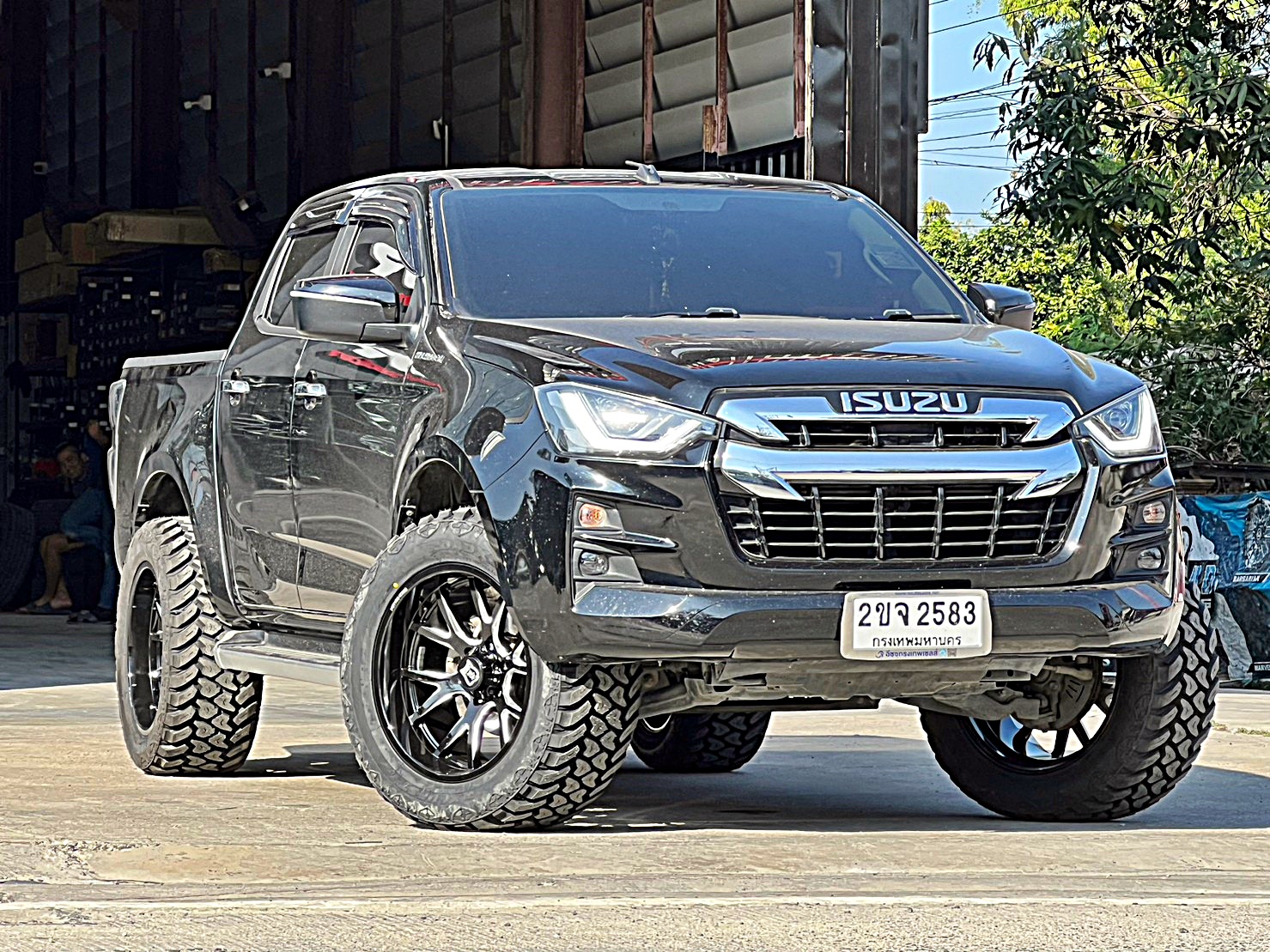 D-MAX ทรงเมกา งบ70000 จบตามนี้