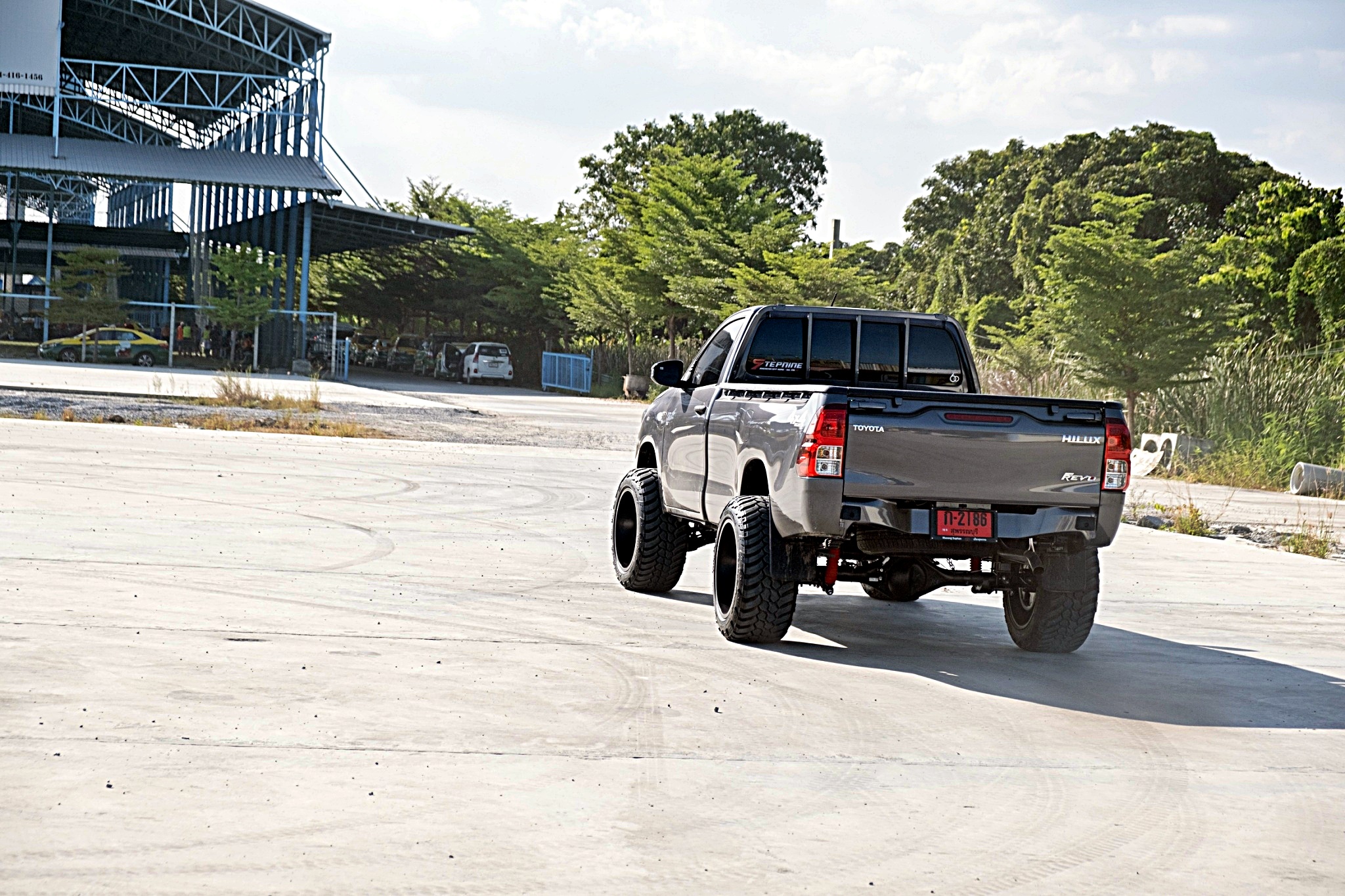 #TOYOTA_REVO_หัวเดียว จองคิวมาจากสุพรรณบุรี ทำทรงเมกาที่STEP9