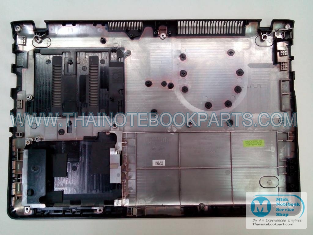 MT07772 บอดี้ล่างโน้ตบุ๊ค SAMSUNG NP450R4V Notebook MainboardButtom Casing สีดำ (มือสอง) 2