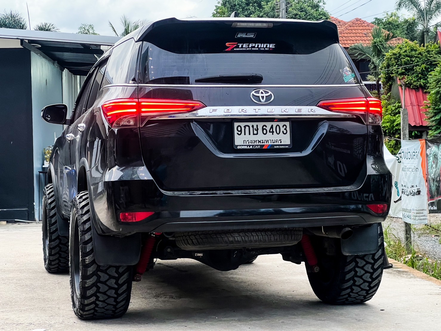 TOYOTA FORTUNER ทรงเมกา FC จองคิวมาจากเชียงใหม่