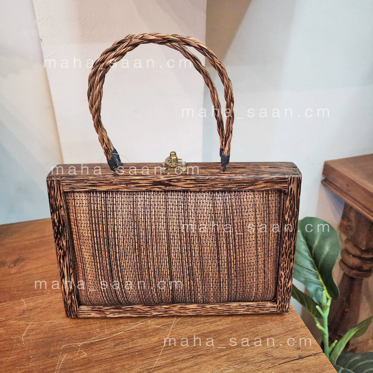 กระเป๋าตาลโตนด คล้องแขน แต่งกรอบไม้ งานแฮนด์เมด 💒