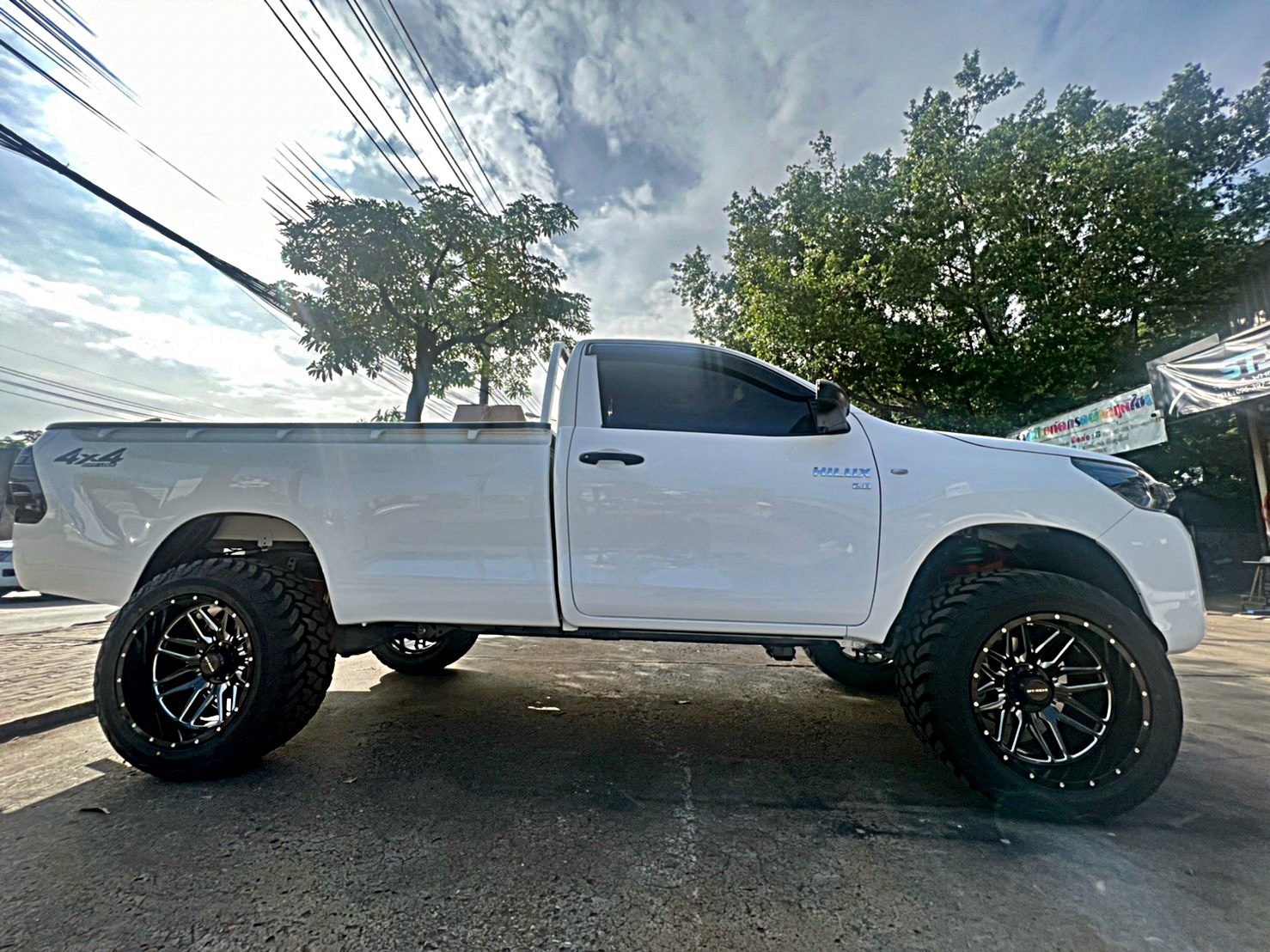 #REVO_หัวเดียว_จองคิวมาจากจันทบุรี ทำทรงเมกาที่ STEP9