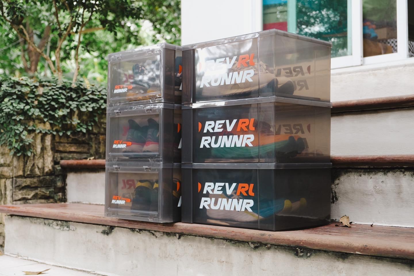 กล่องใส่รองเท้า Rev Runner Tower Box ‘LIMITED’