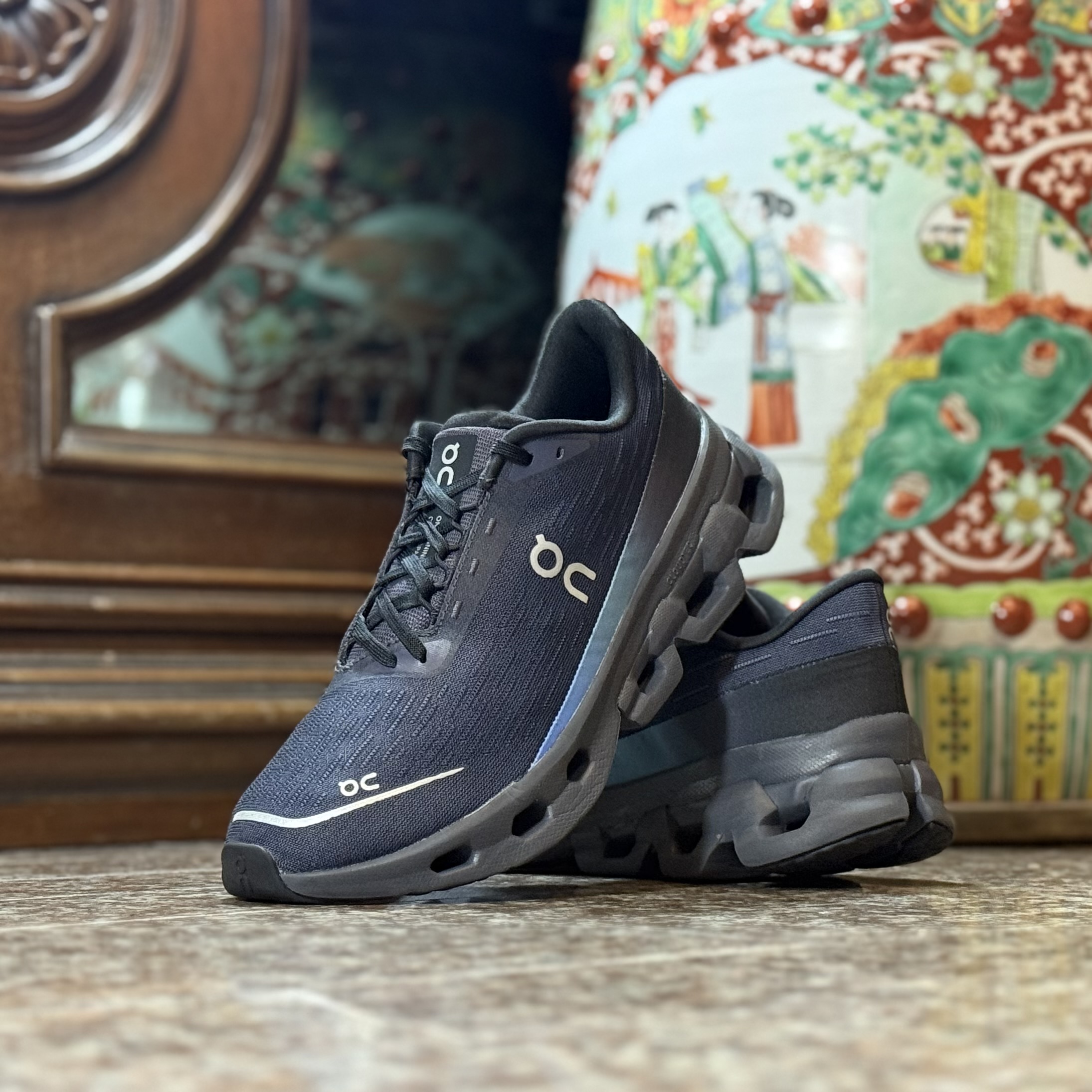 รองเท้าวิ่ง On CloudSpark ‘BlueBerry’ #มือ2 (W7.5US) Women