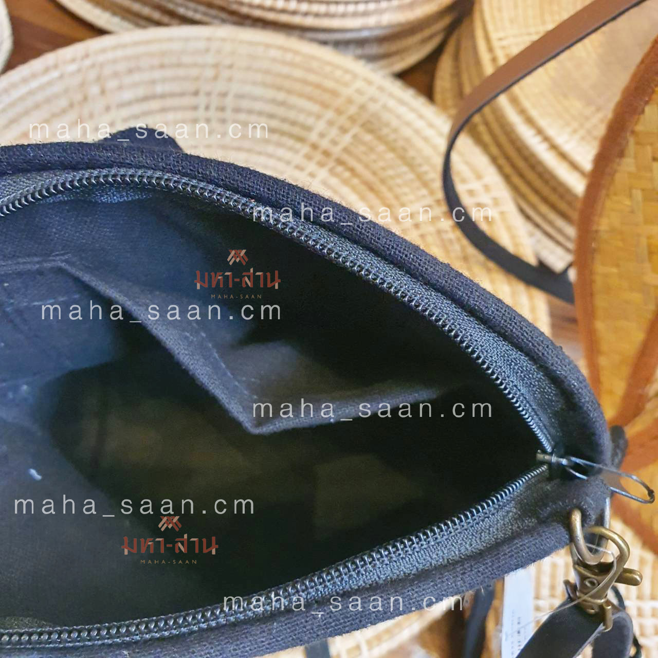 กระเป๋าช้างน่ารัก สะพายหรือถือได้ งานฝีมือคนไทย 🐘