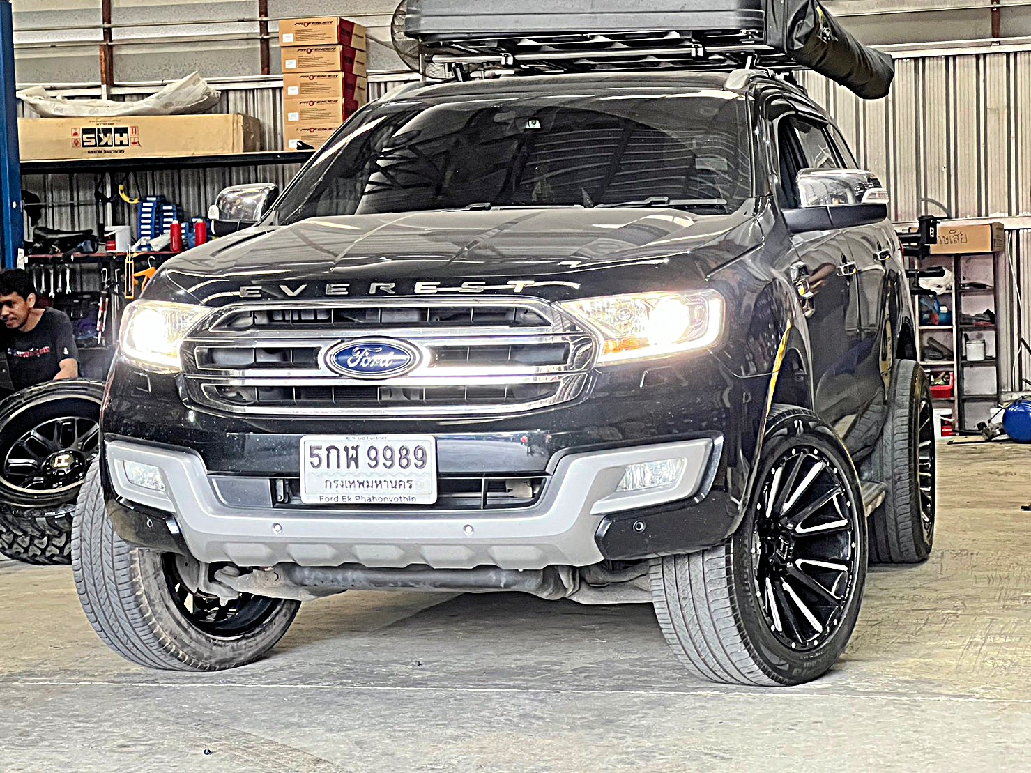 FORD EVEREST ล้อแท้ HOSTILE H123