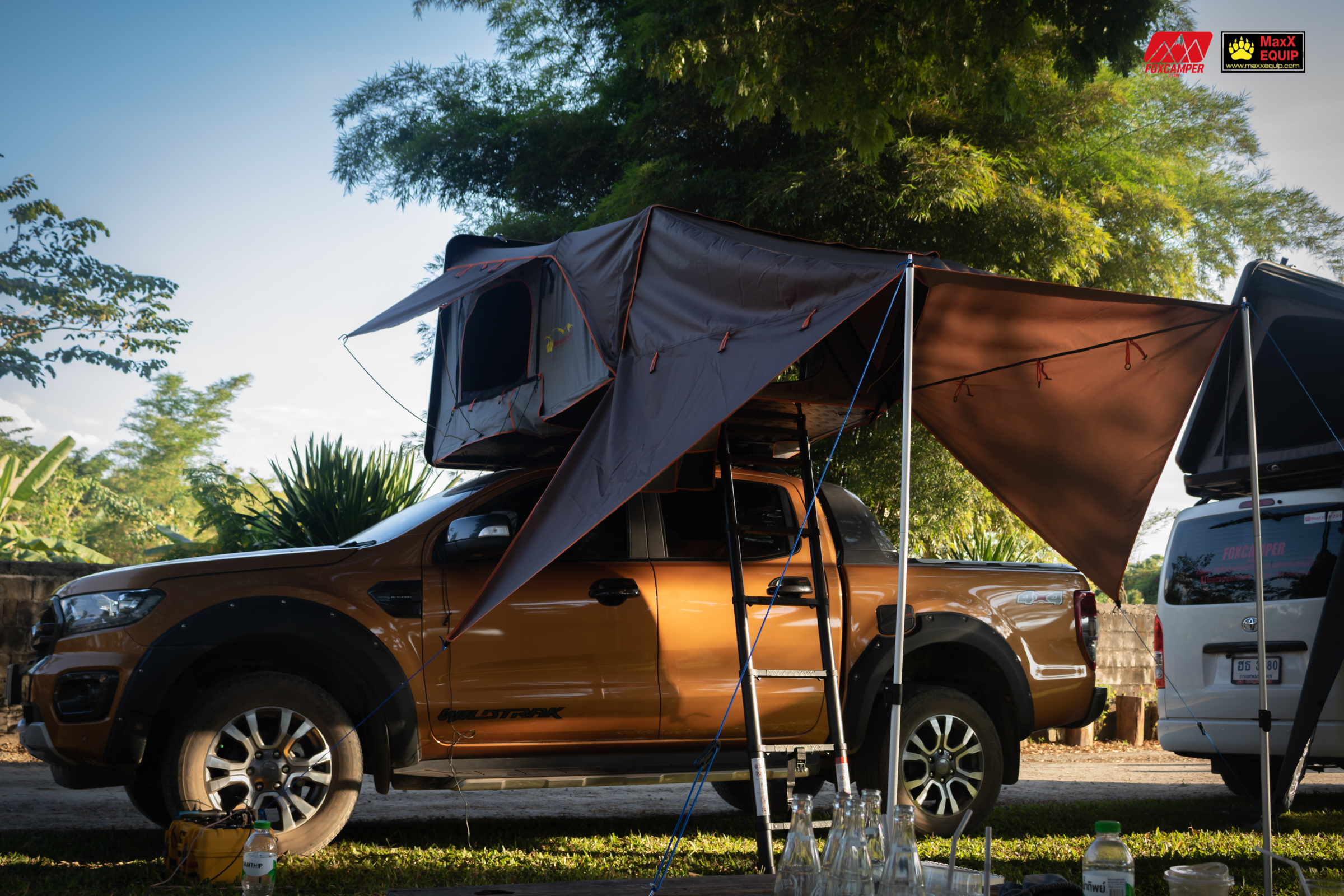 ชายข้าง Overland 1.6