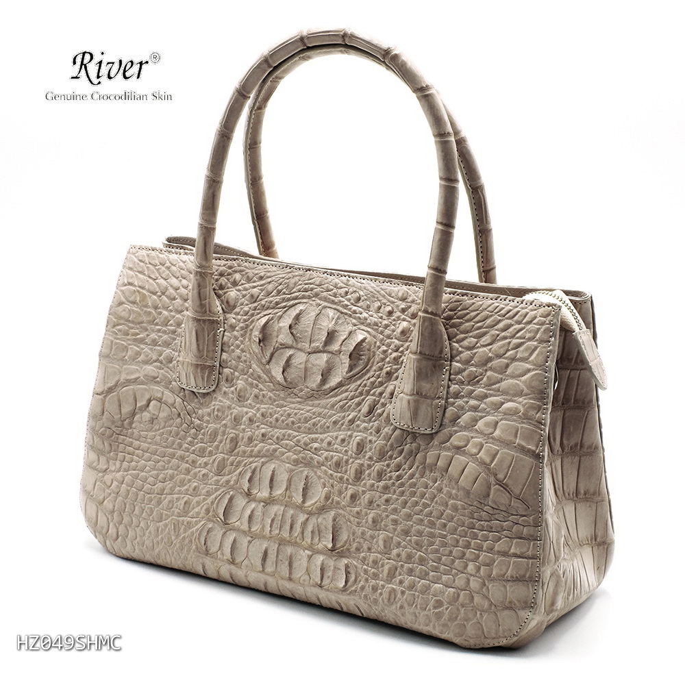 กระเป๋าถือหนังจระเข้แท้ ส่วนกระดูก สีม่วงเผือก