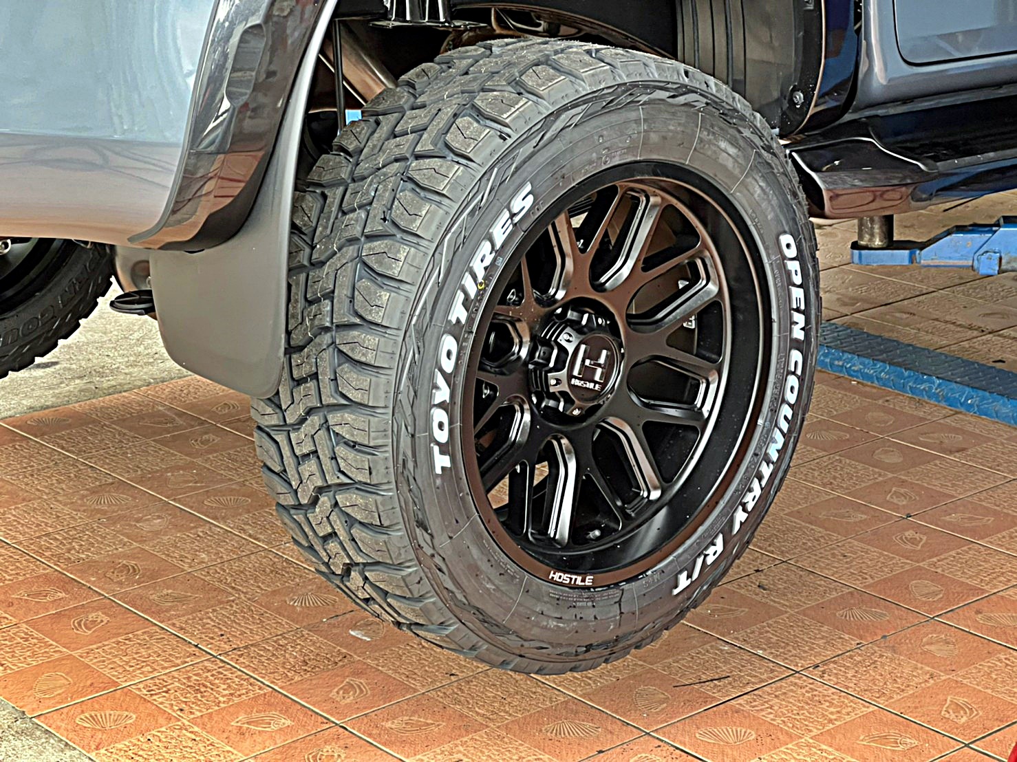 D_MAX_ทรงเมกา ล้อ HOSTILE H120