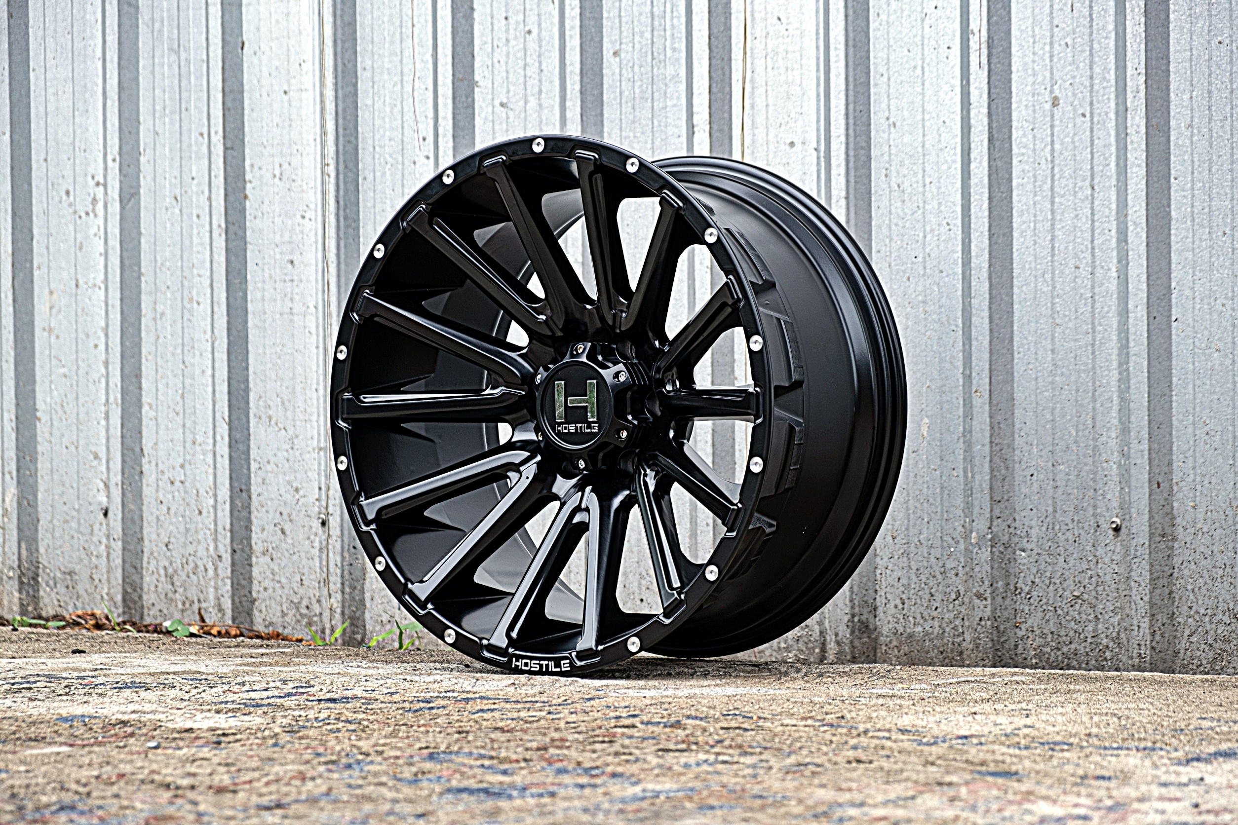 HOSTILE H123 ล้อแท้ขอบ20 นำเข้าโดย STEP9