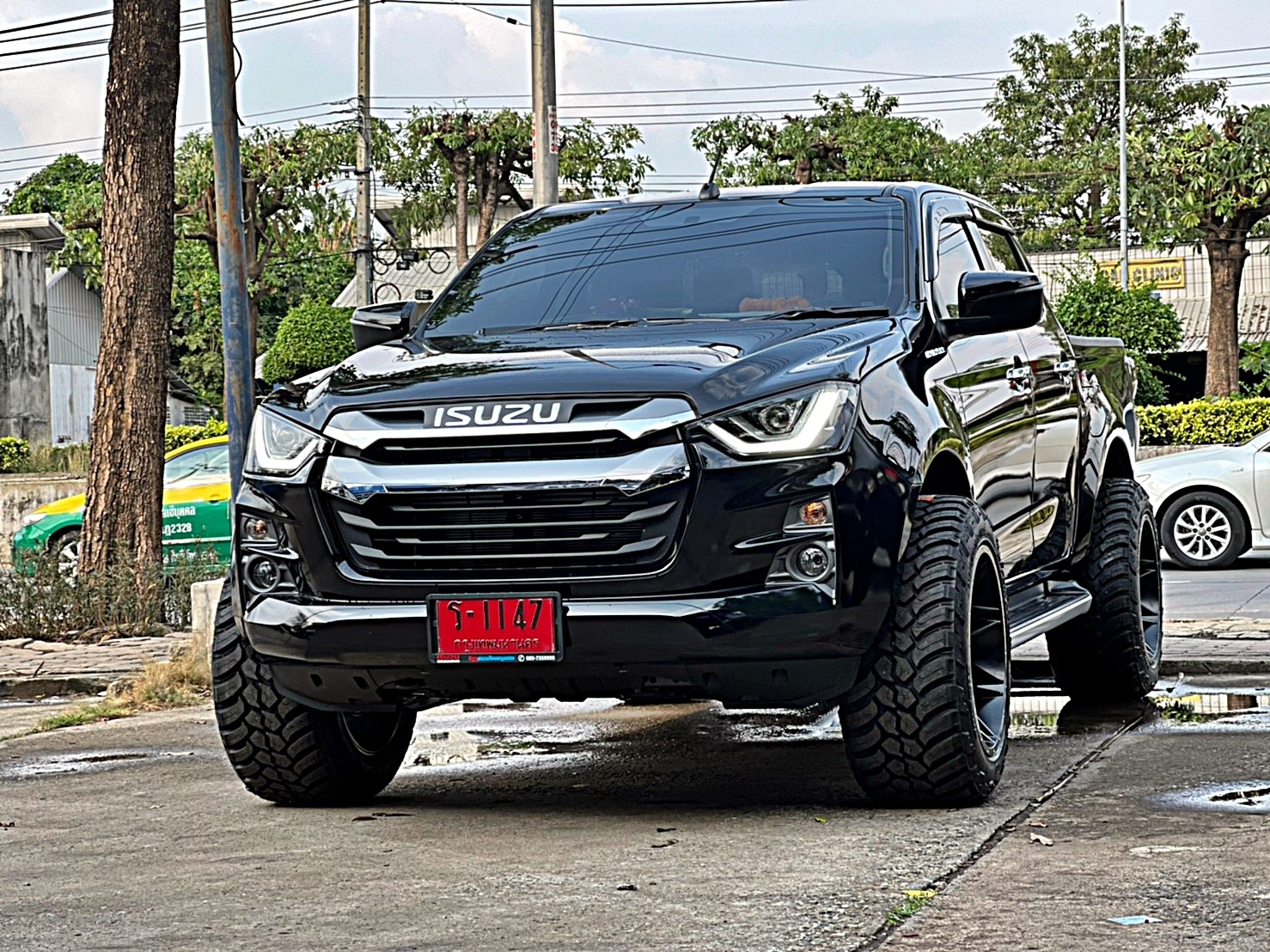 D-MAX 1.9 จัดทรงเมกา อย่างเทพ ที่ STEP9