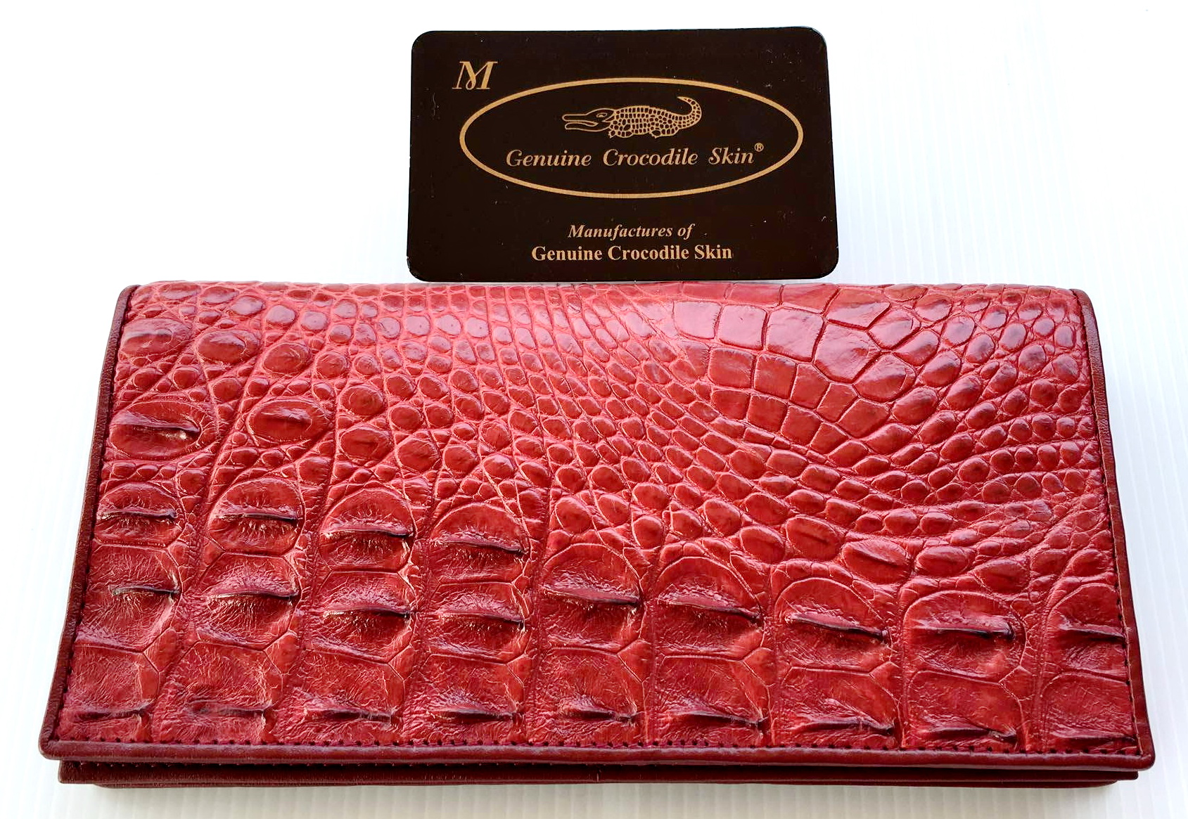 กระเป๋าสตางค์หนังจระเข้แท้ 2พับยาว ส่วนกระดูก สีแดง