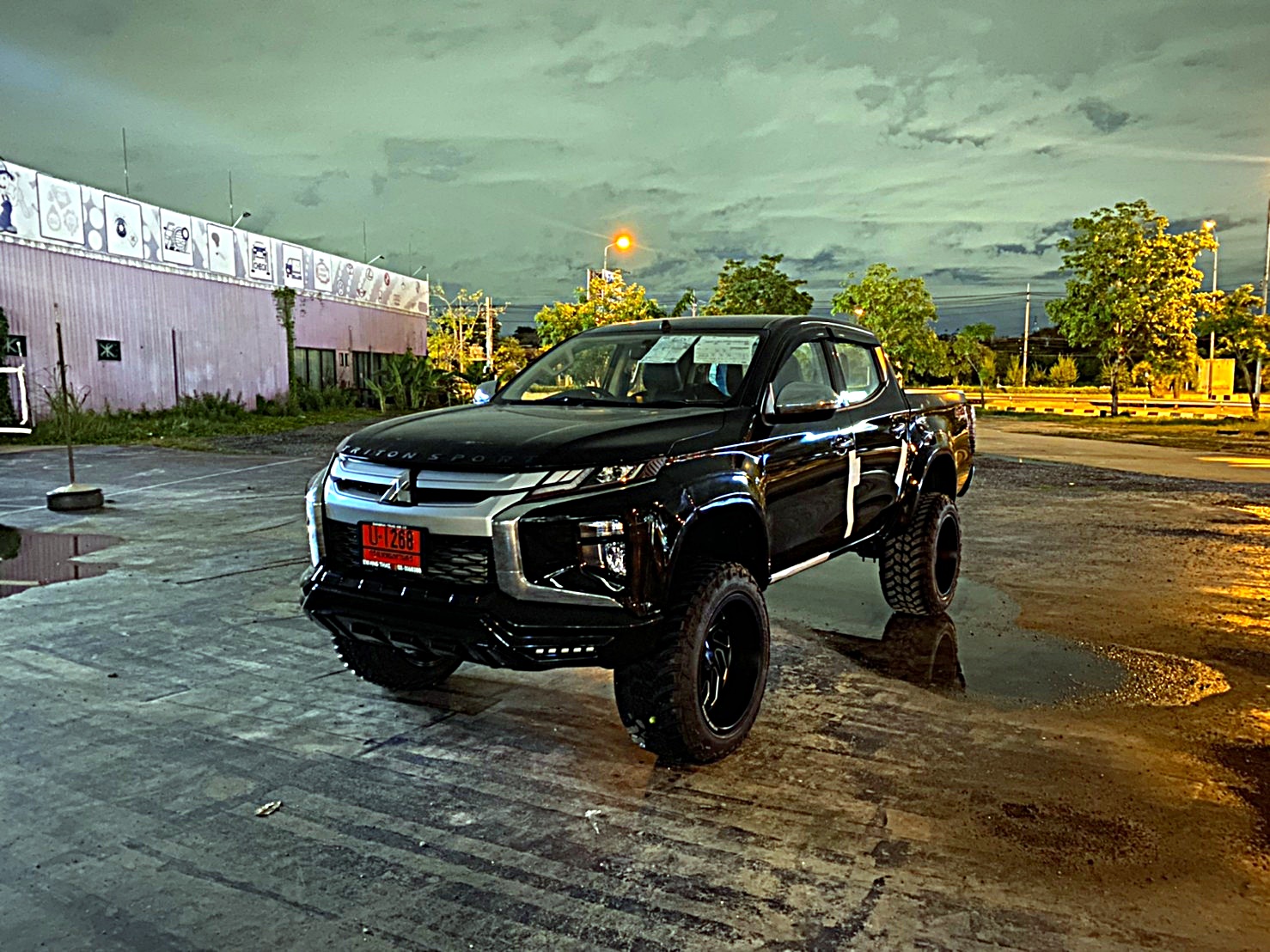 TRITON 4X4 จัดทรงเมกา