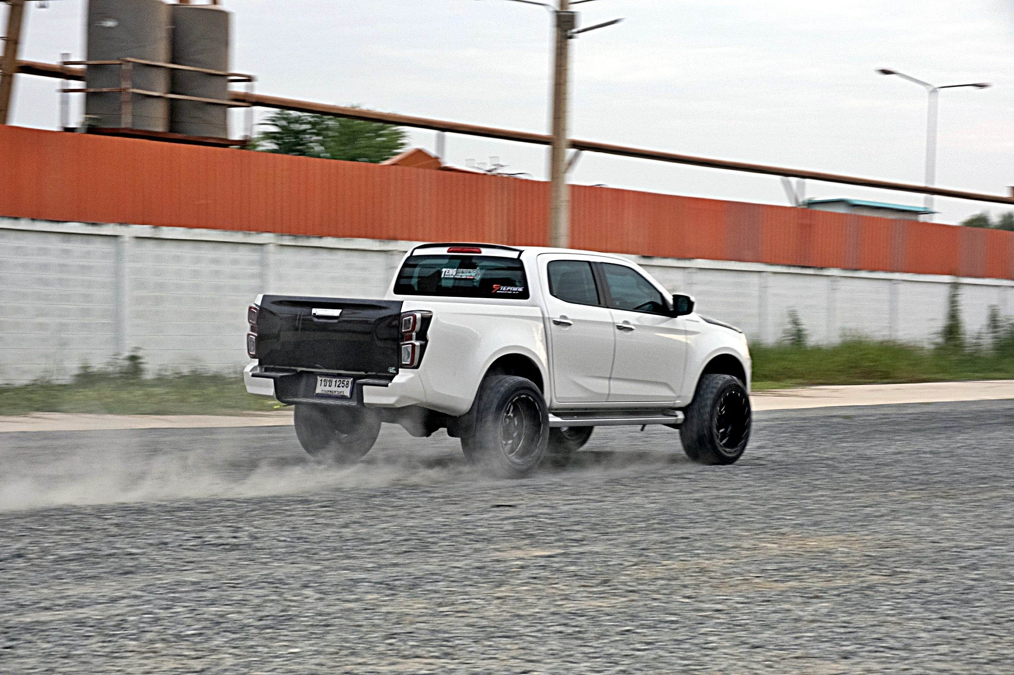 #จากตัวเตี้ยรถซิ่งสู่ตัวสูงทรงเมกา ที่ step9