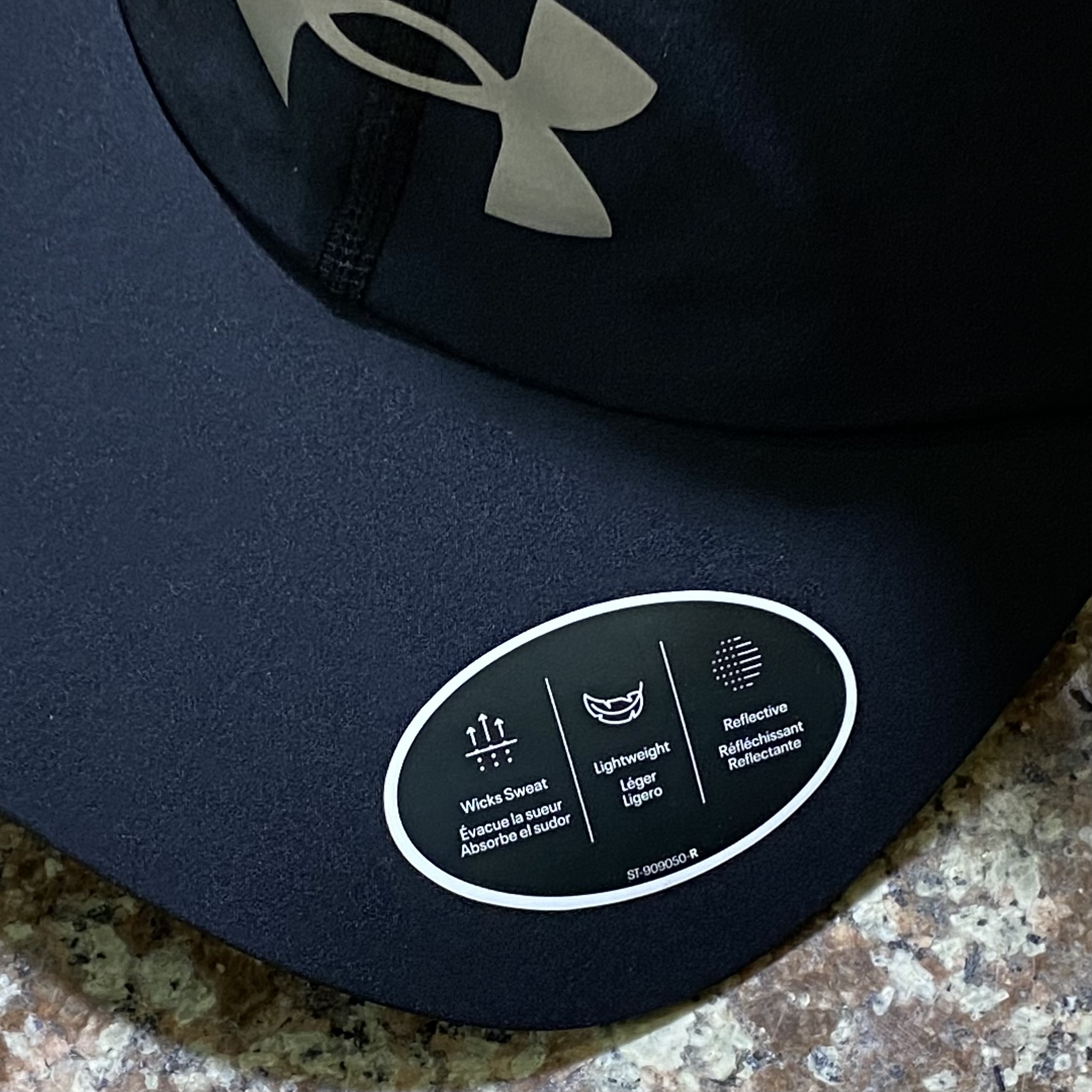 หมวกวิ่ง Under Armour Shadow Running Cap ‘BLACK’