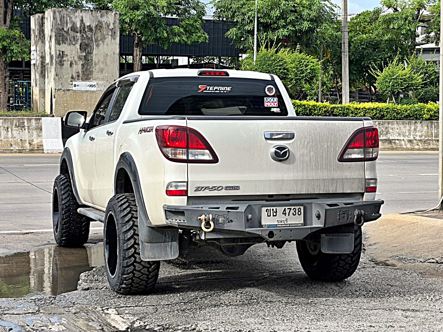 ตัวอย่างการแต่งรถแนวเมกา สำหรับ MAZDA