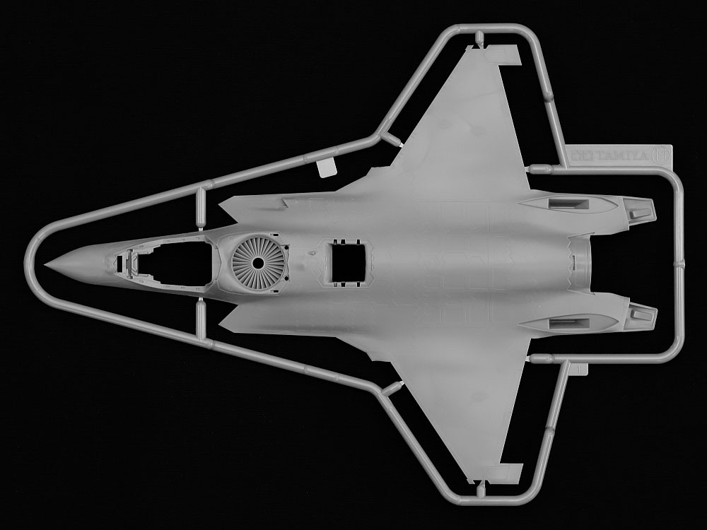 1/72 LOCKHEED MARTIN® F-35®B LIGHTNING II®