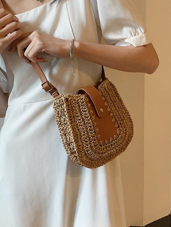 กระเป๋าสะพาย ใบเล็กสายหนังPU เรียบง่าย มินิมอล 🍩