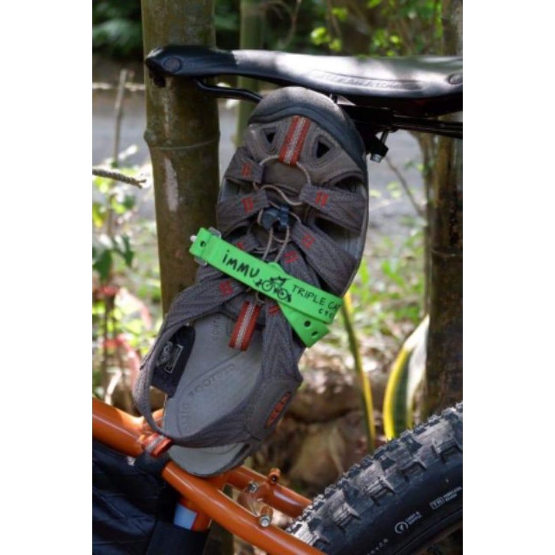 สายรัด BLACK SNOW THAILAND สีครีม 25"