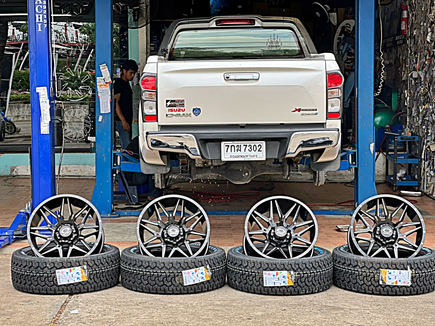 D-MAX แบบไม่ยก