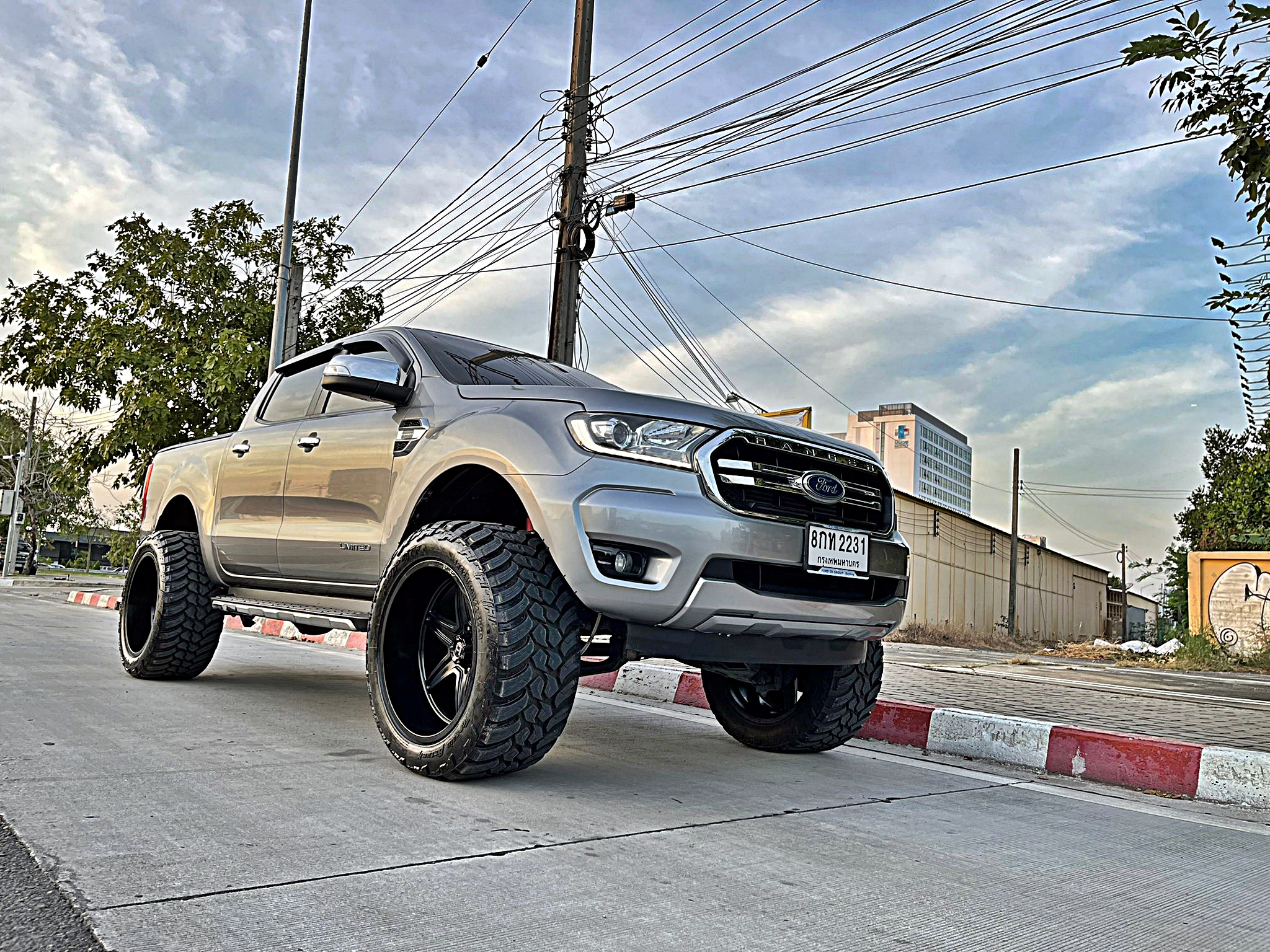 FORD RANGER ล้อ HOSTILE H117 ขอบ22 ที่ STEP9