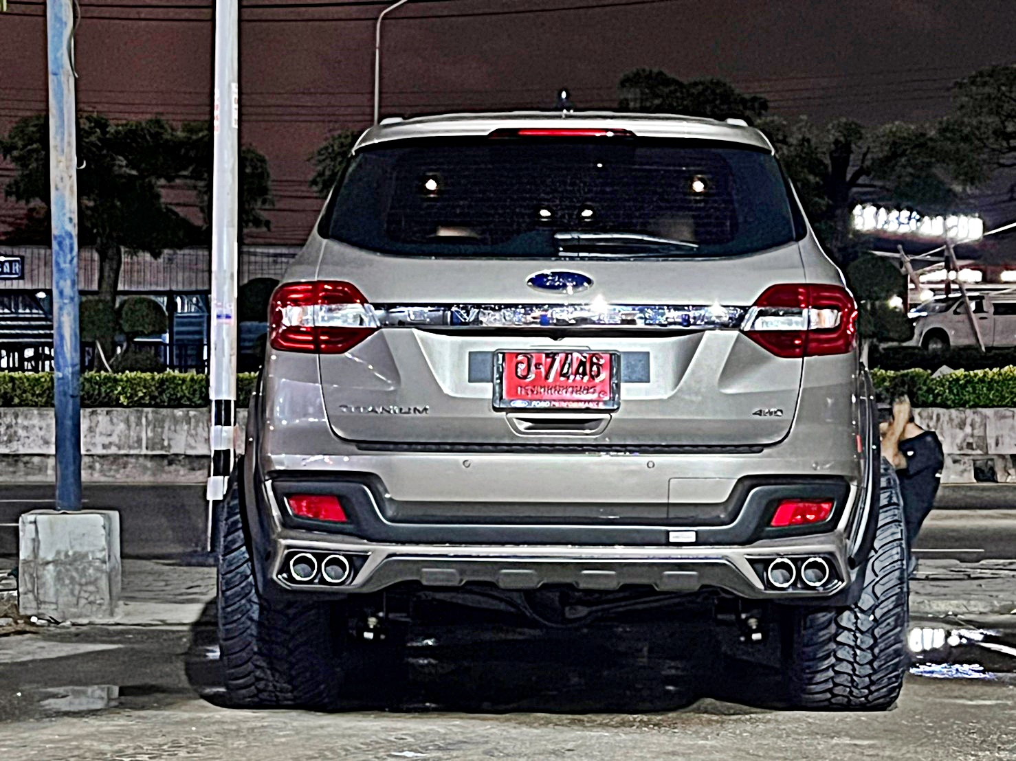 FORD_EVEREST_ทรงเมกา ที่ STEP9