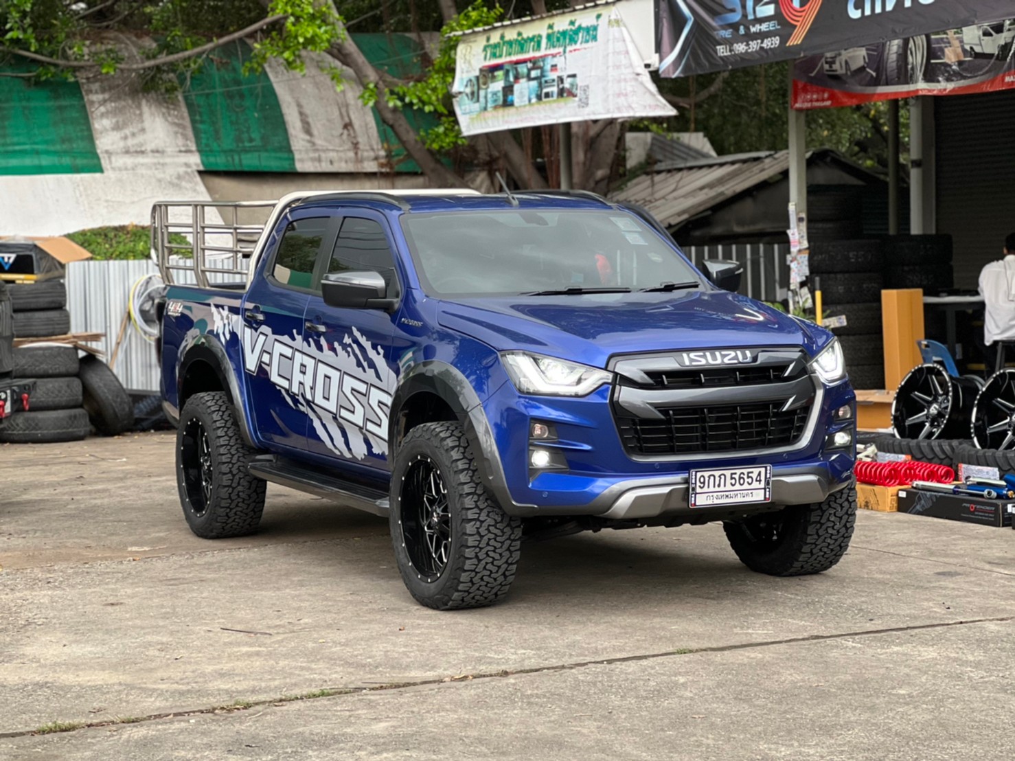 D-MAX ทรงเมกา ขอบ20