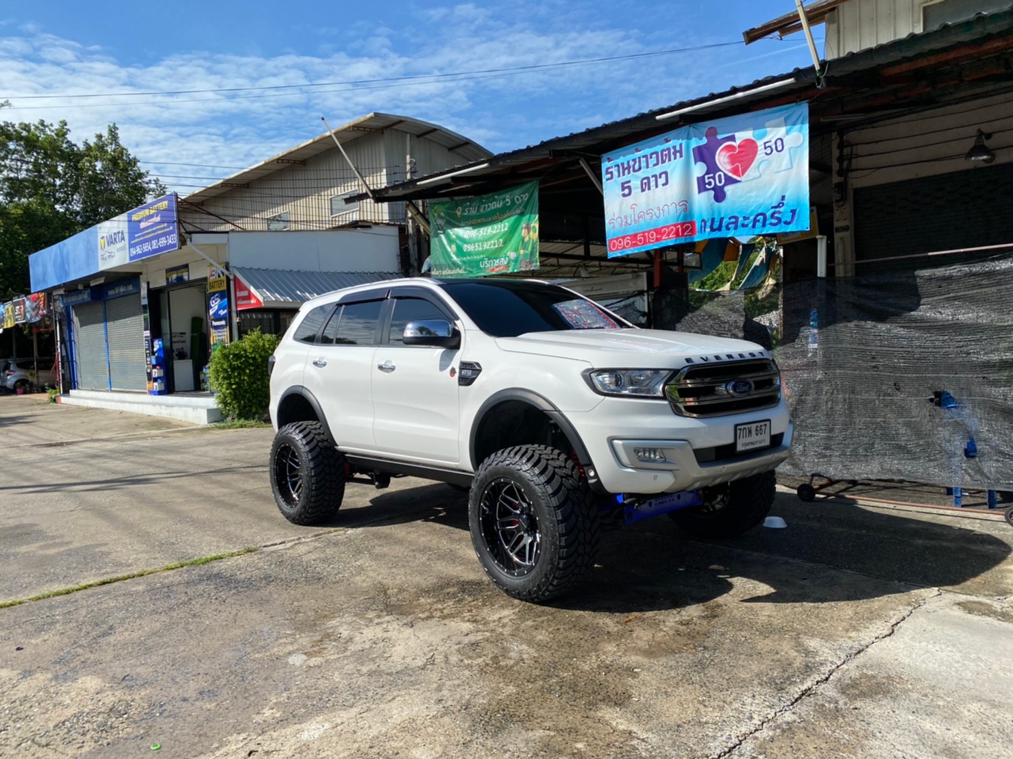 FORD EVEREST ยก6นิ้ว จัด FULLSET ที่ STEP9