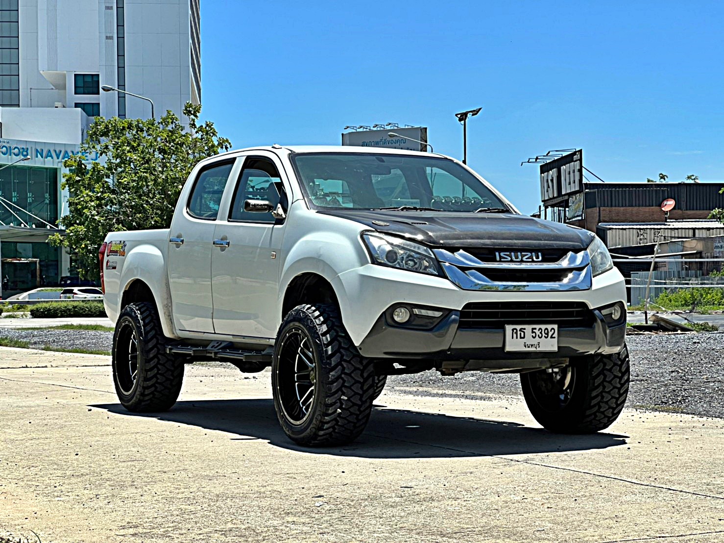 D-MAX_จองคิวมาจากจันทบุรี คันนี้ตัวเตี้ยโหลดเตี้ย จัดทรงเมกาที่ STEP9