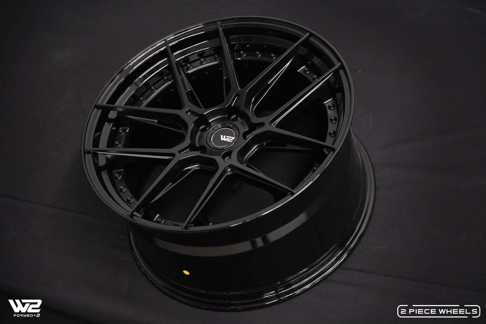 ล้อแท้ W2C ล้อ2ชิ้นขอบ20 ชุดละ 66,000 บาท ที่ STEP9