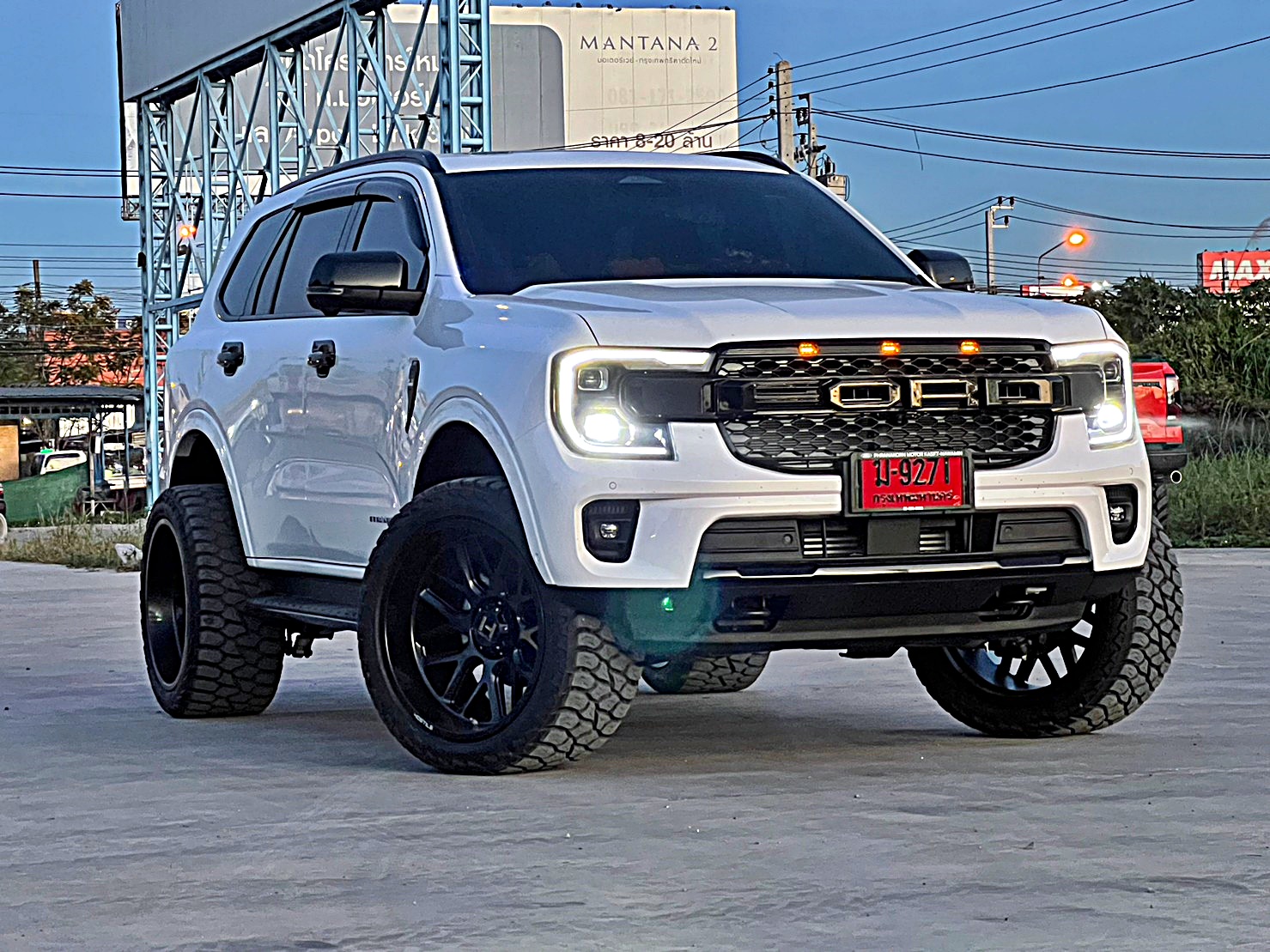 FORD EVEREST NEXTGEN ล้อแท้ HOSTILE H120 ขอบ22 ที่ STEP9