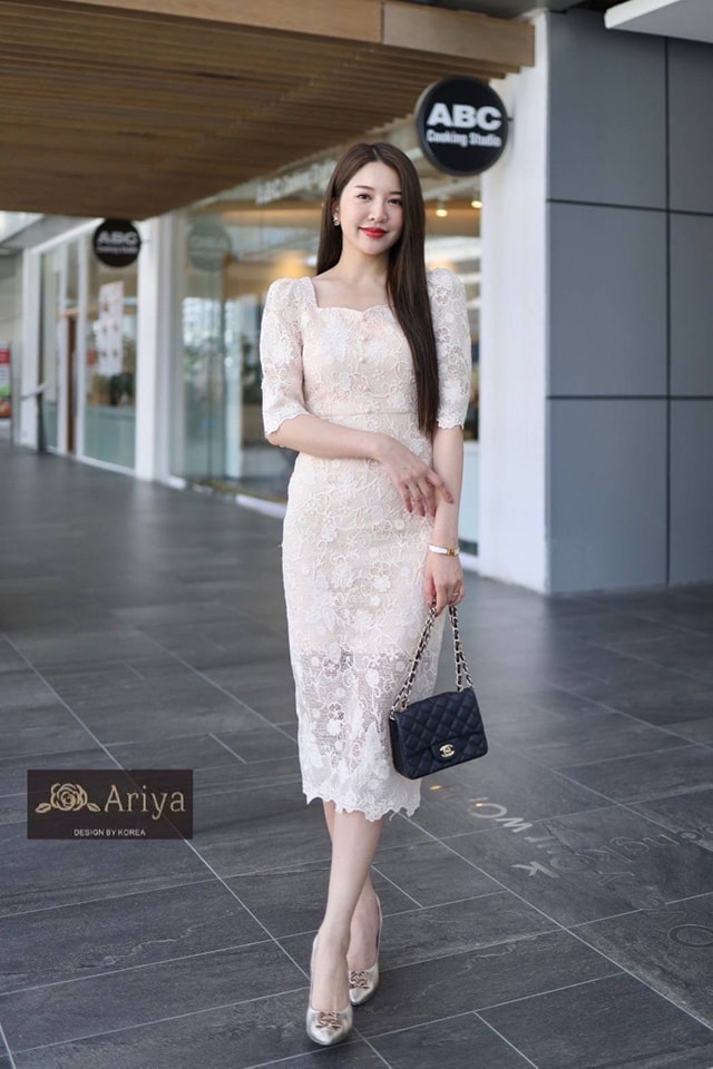 เดรส ผ้าลูกไม้แน่นทรงสวย สวยมากแม่ใส่สบายใส่ทำงาน ความสวยเป๊ะจัดเลย ใส่เที่ยว. #งานหรูดูแพง 👍🏻 เเพทเทิ้ลเราสวยยย