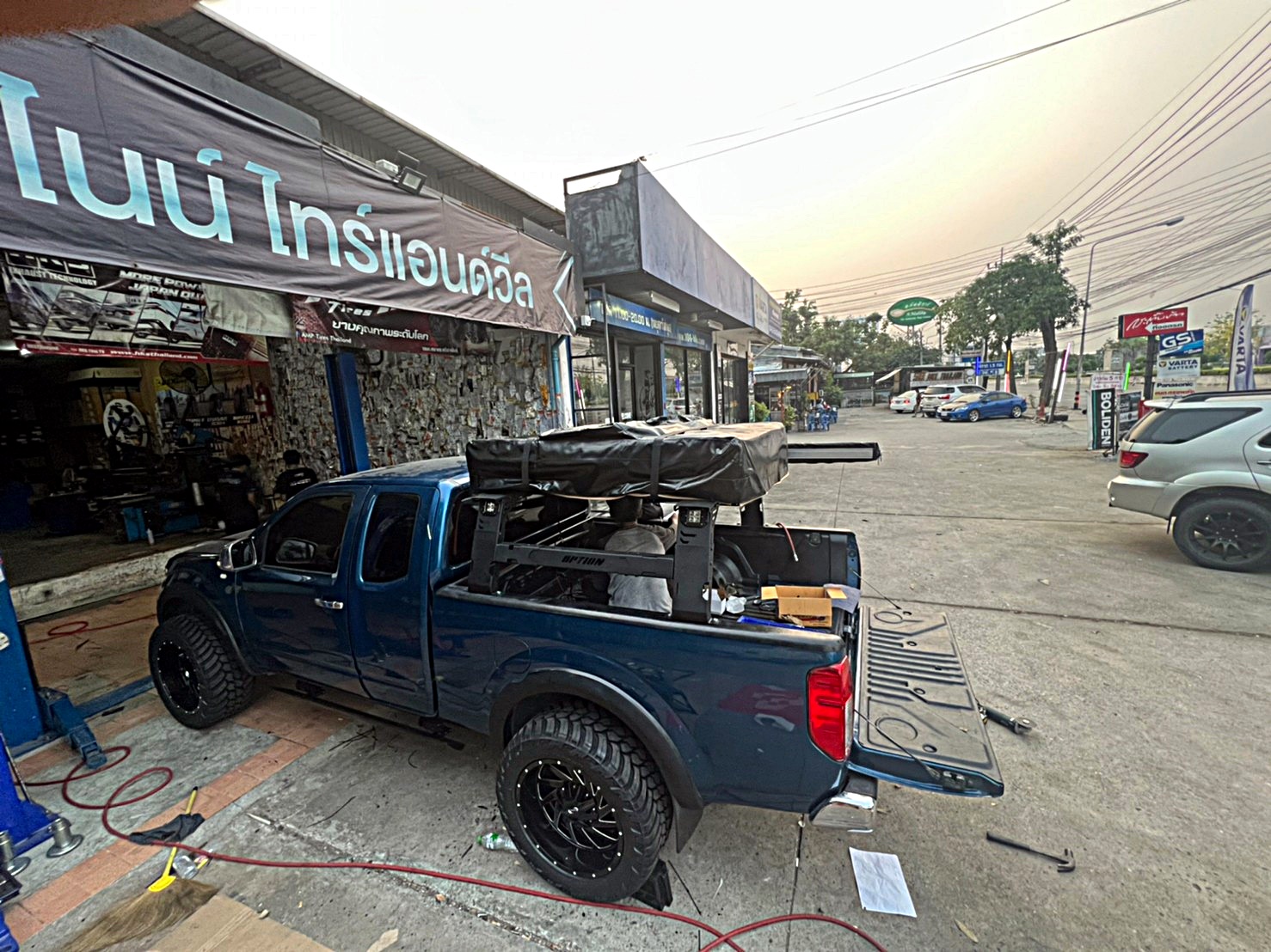 NISSAN_NAVARA_แปลงร่าง ทรงเมกา