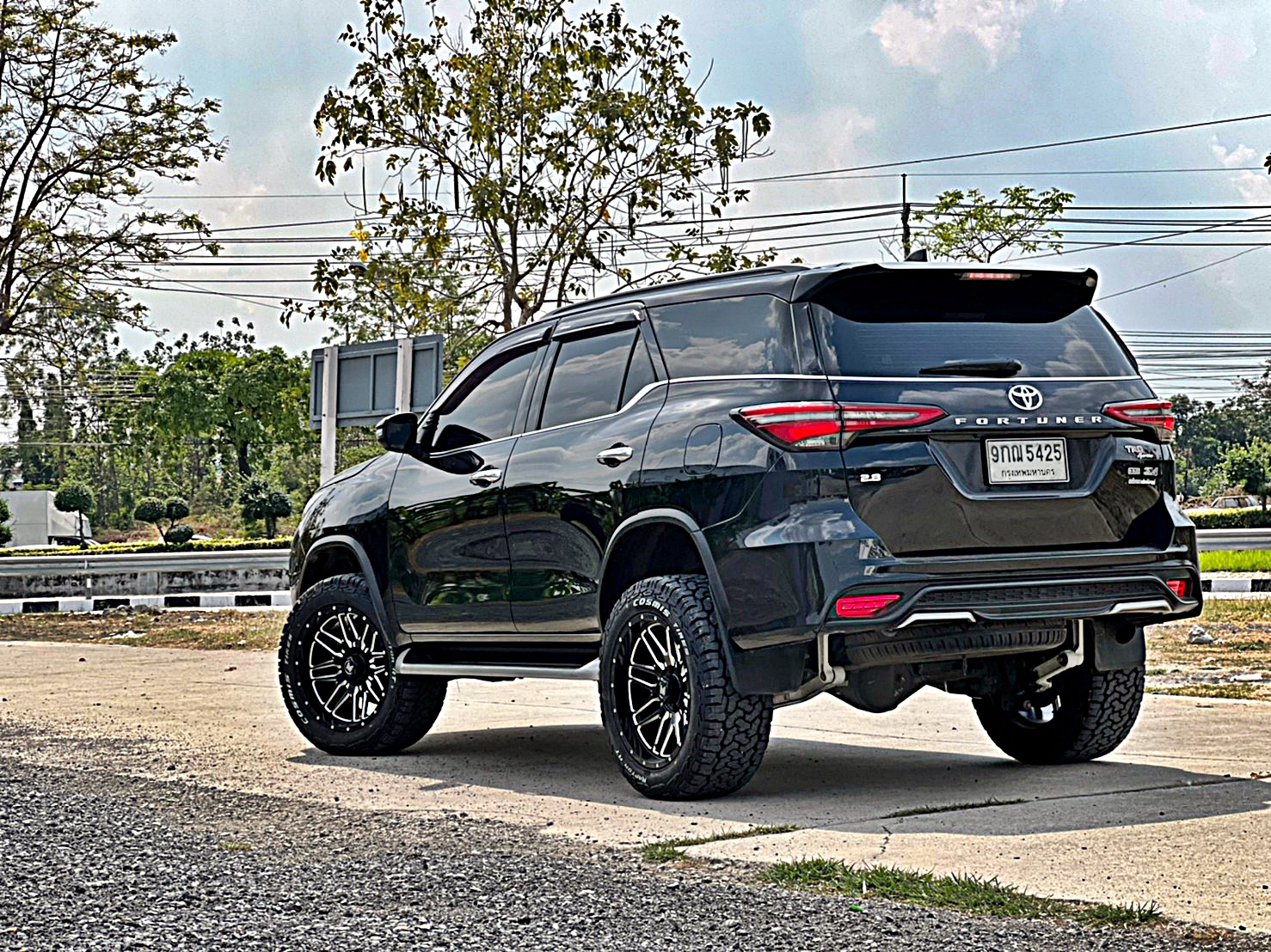 FORTUNER ทรงเมกา