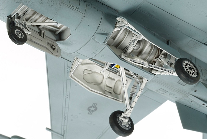 1/72 SCALE LOCKHEED MARTIN? F-16?CJ [BLOCK50] FIGHTING FALCON