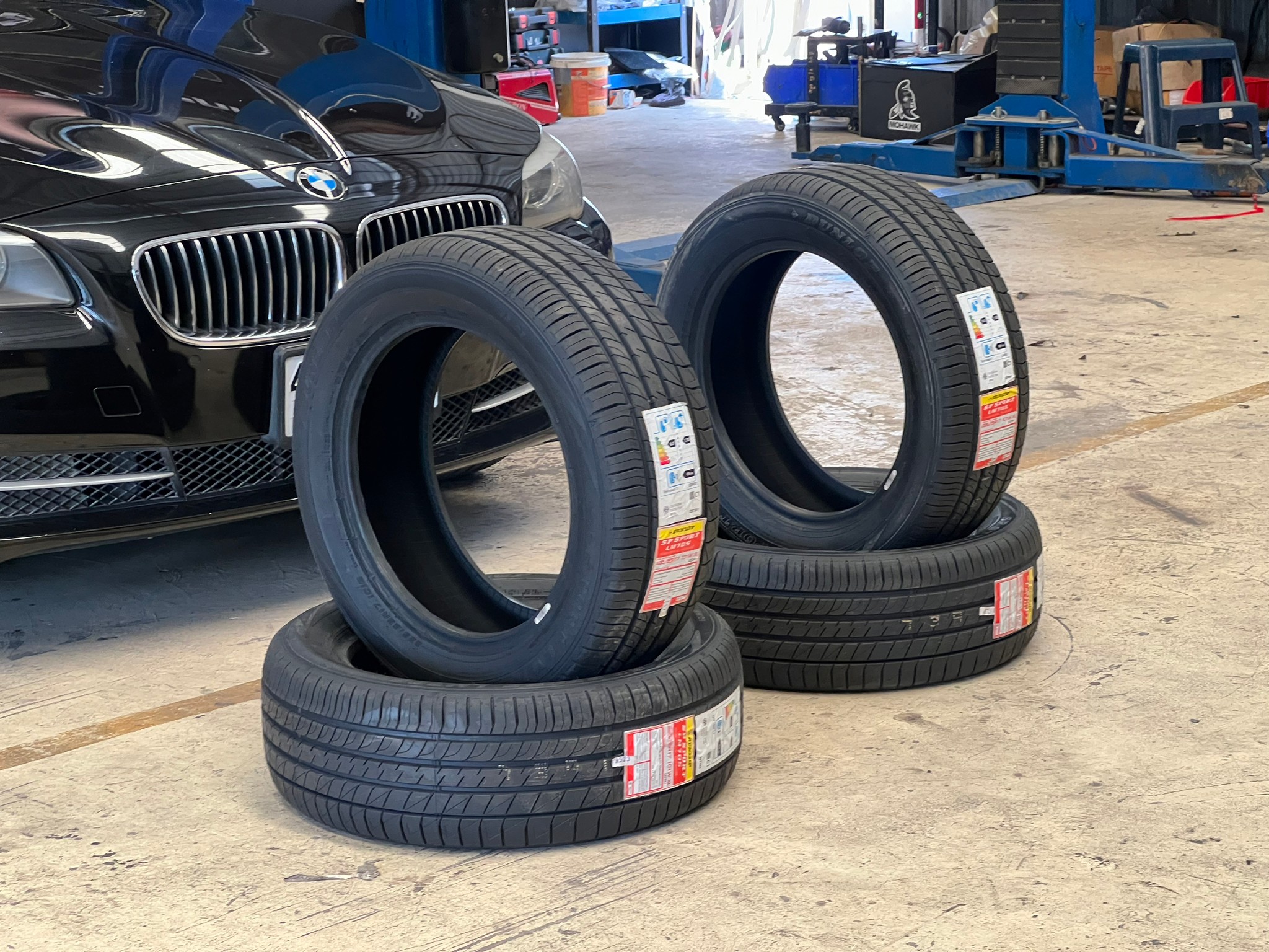 ยางใหม่ DUNLOP 225/55-17 LM705 ราคาถูกที่ STEP9