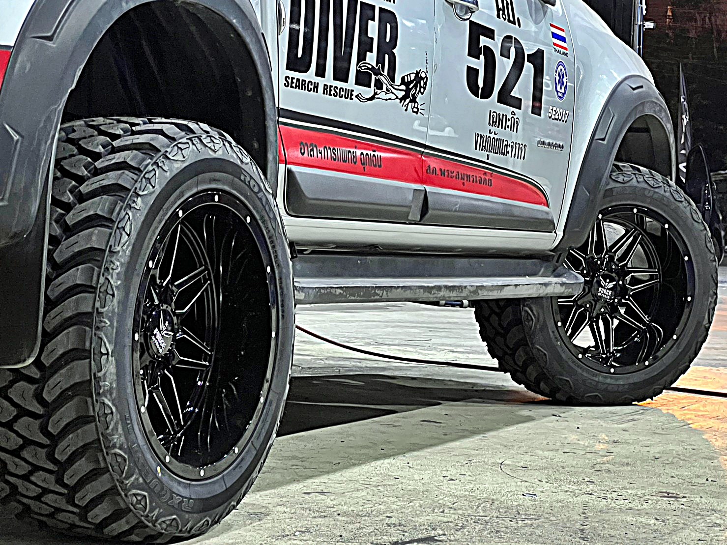 CHEVEROLET COLORADO ทรงเมกา แต่งที่ STEP9