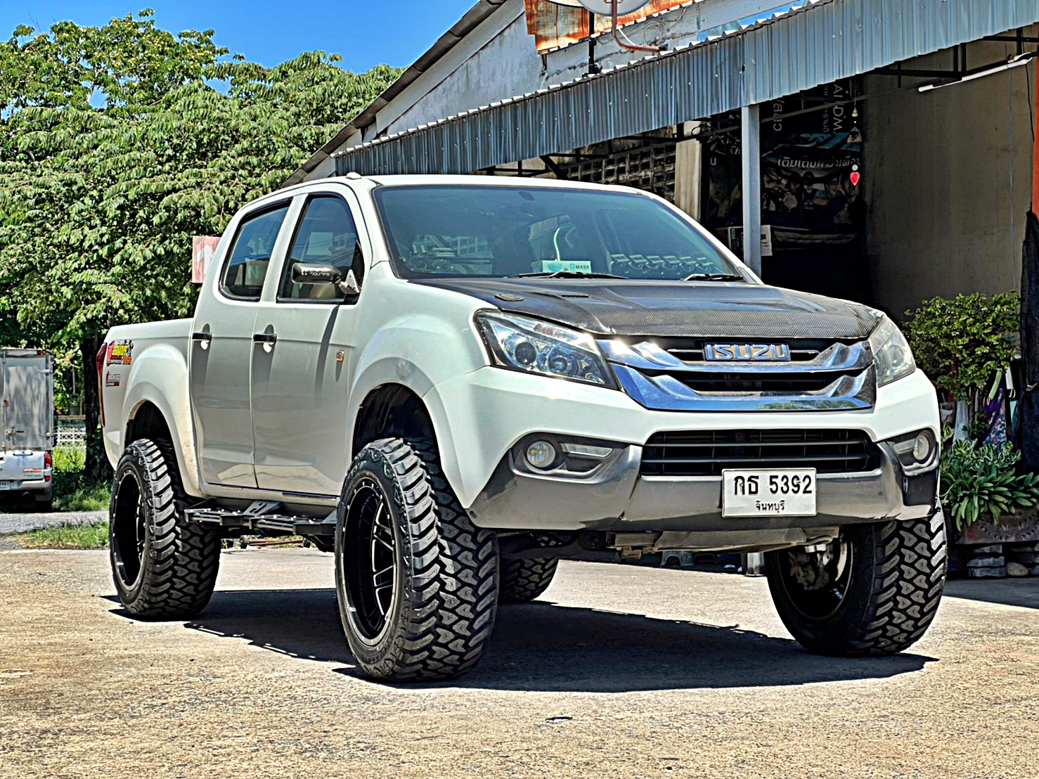 D-MAX_จองคิวมาจากจันทบุรี คันนี้ตัวเตี้ยโหลดเตี้ย จัดทรงเมกาที่ STEP9