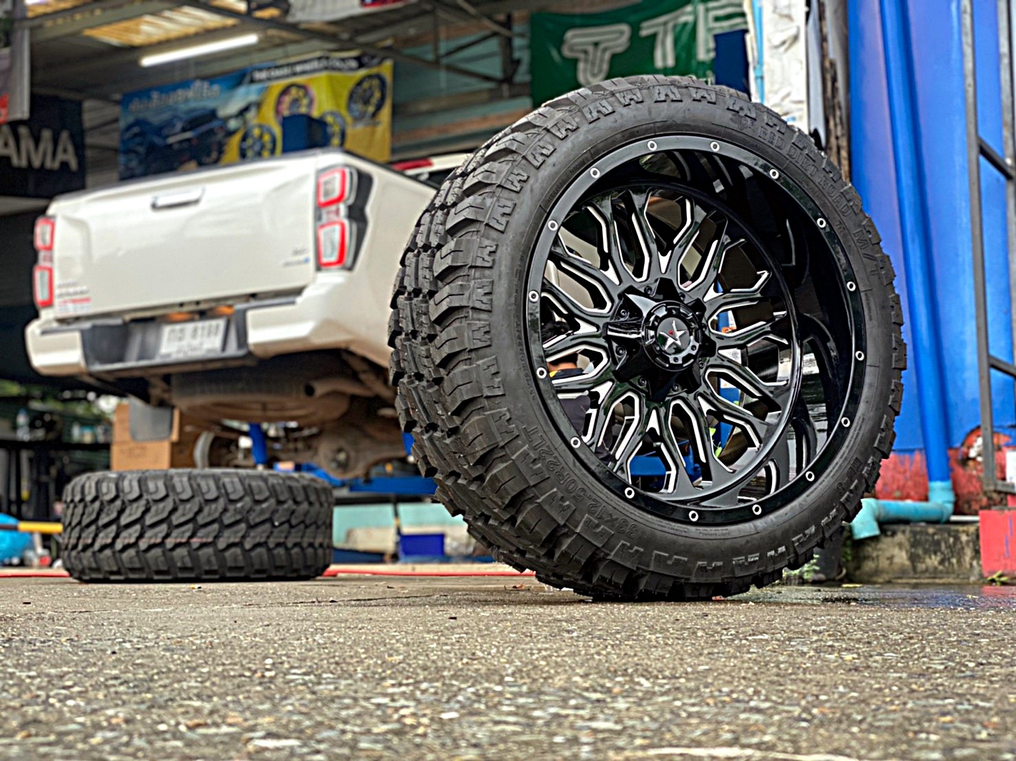 D-MAX ทรงเมกา มาไกลจากปราจีนบุรี