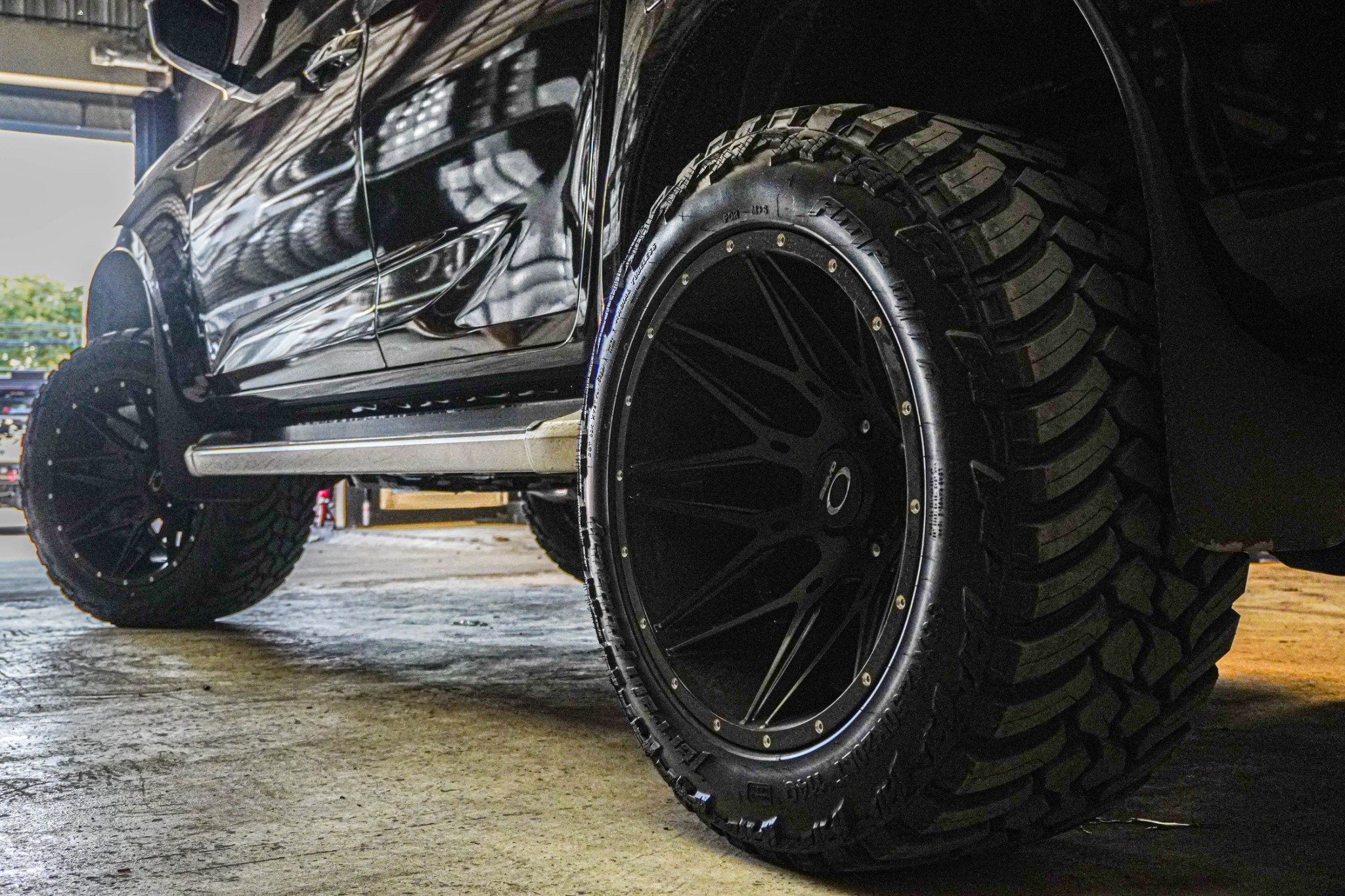 ISUZU V-CROSS แต่งทรงเมกาที่ STEP9