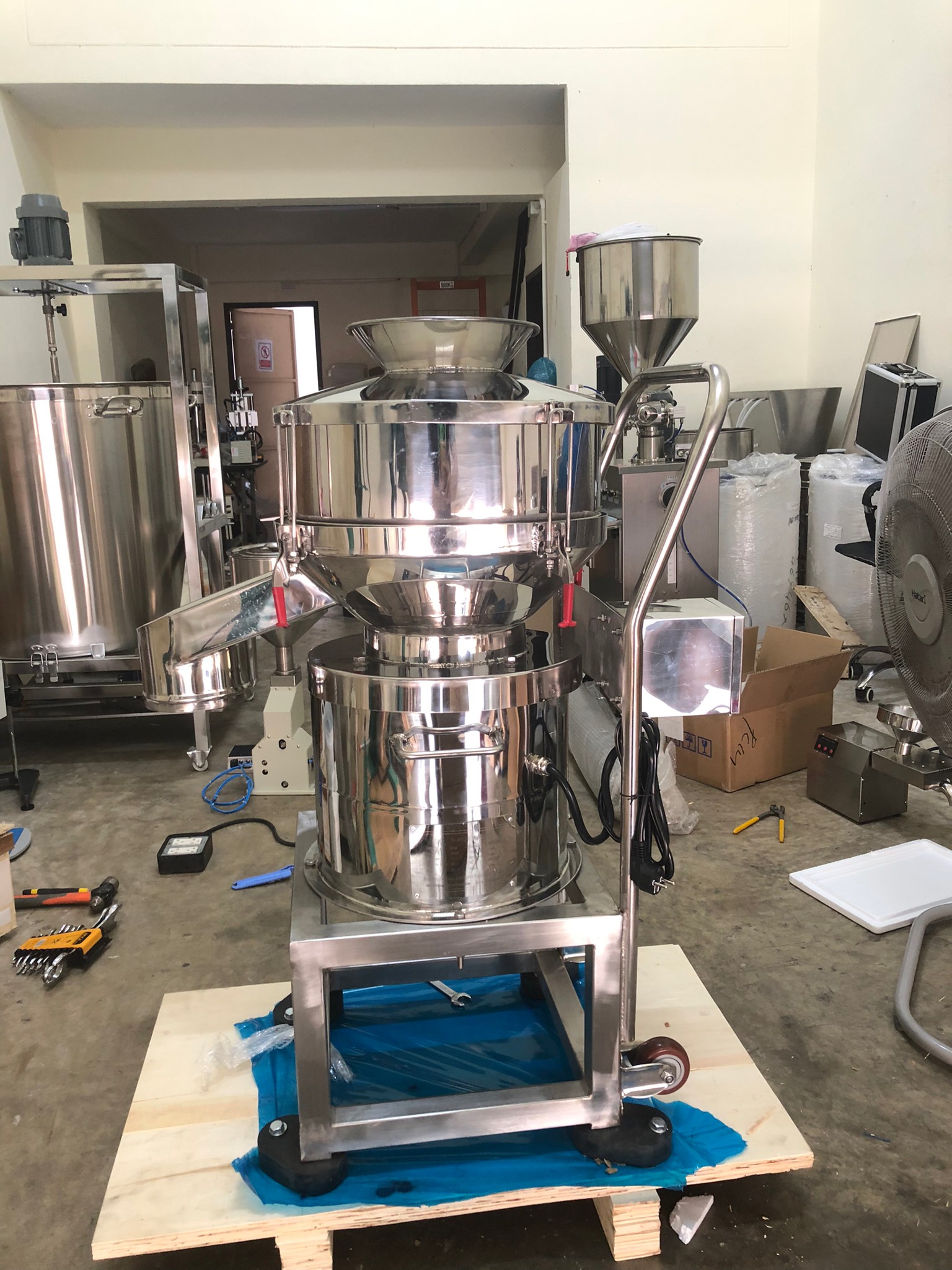 🌈15808 เครื่องร่อนผงยา เครื่องสั่นแยกขนาด เขย่าแยกสาร xxsd รุ่น 450