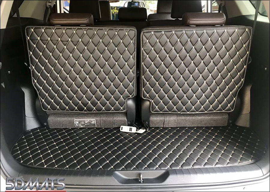 แผ่นปูท้ายรถ พรมหนัง6D TOYOTA FORTUNER (ปี2005-14) สวยงาม ทนทาน เข้ารูป ตรงรุ่นรถ