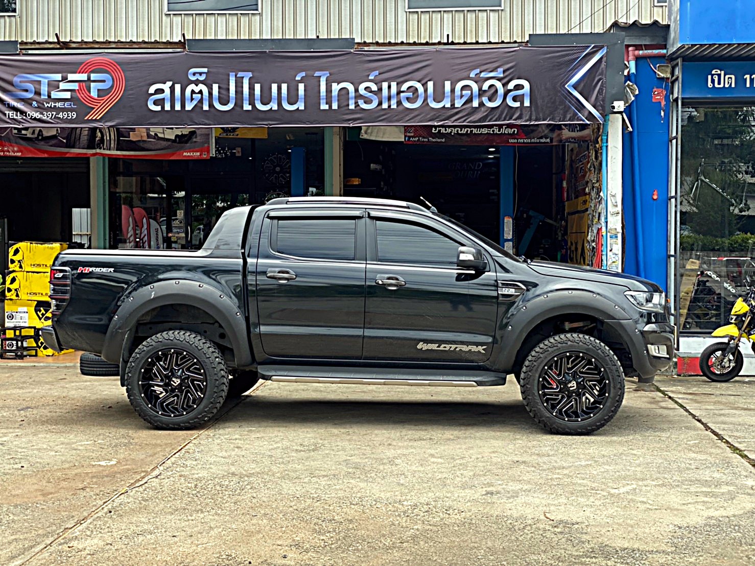 FORD WILDTRAK จัดทรงเมกาที่ STEP9